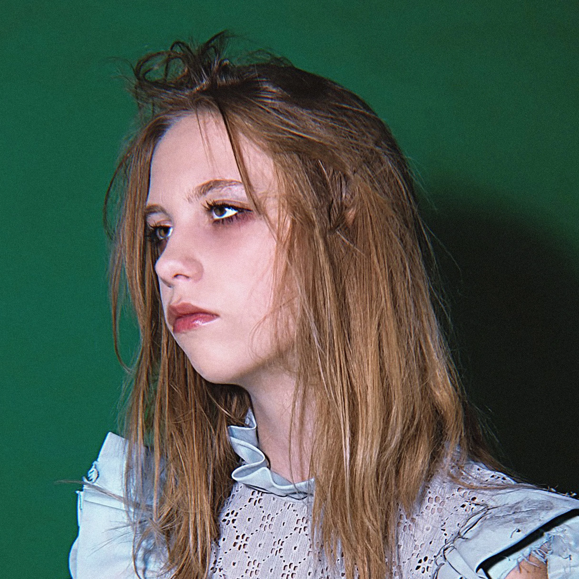 Flora - 'Hey'