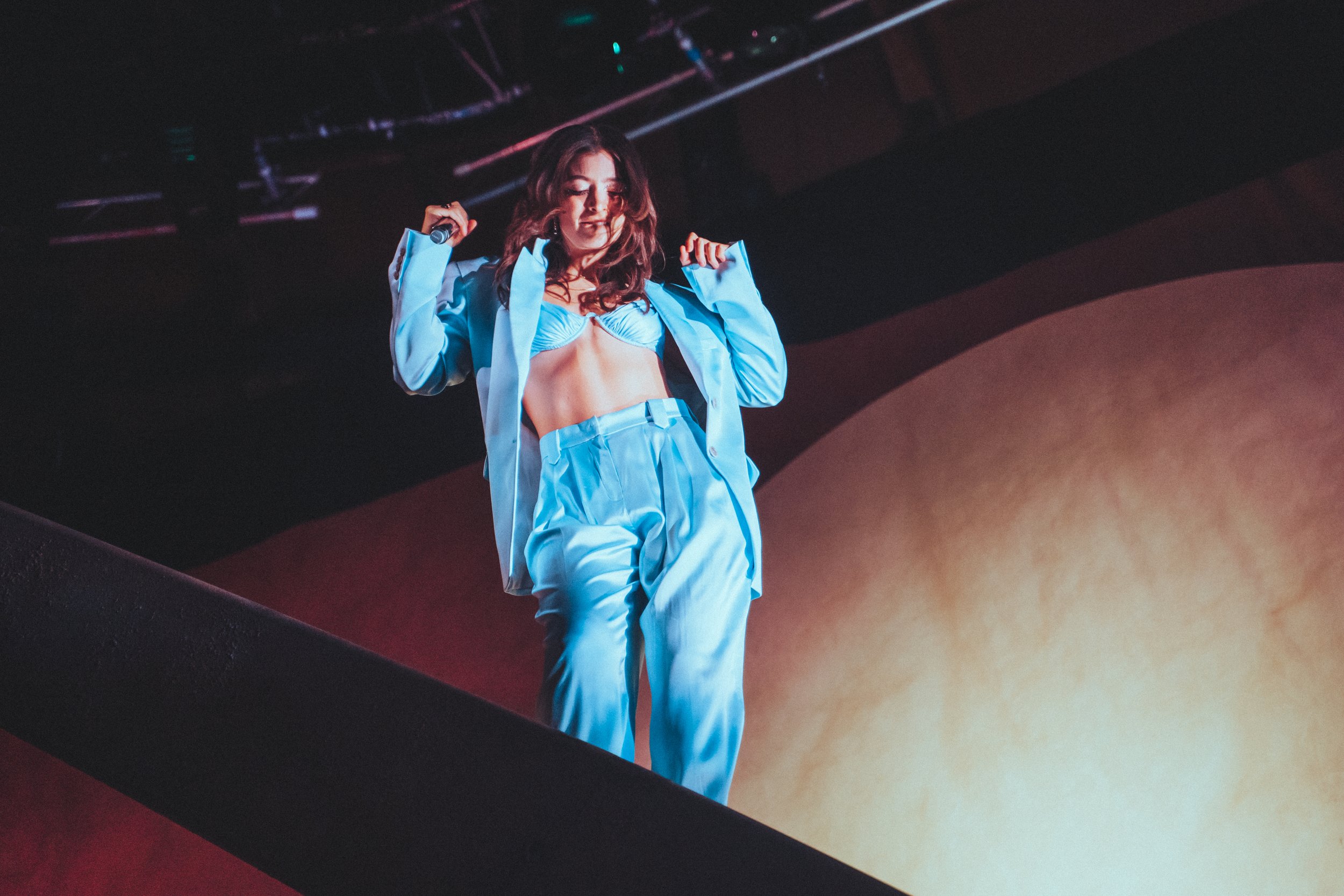 Lorde WTHB-11.jpg