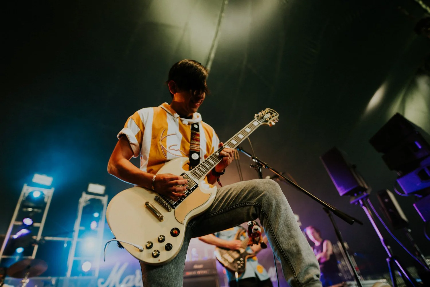 slamdunknorth-pinkshift02.jpg