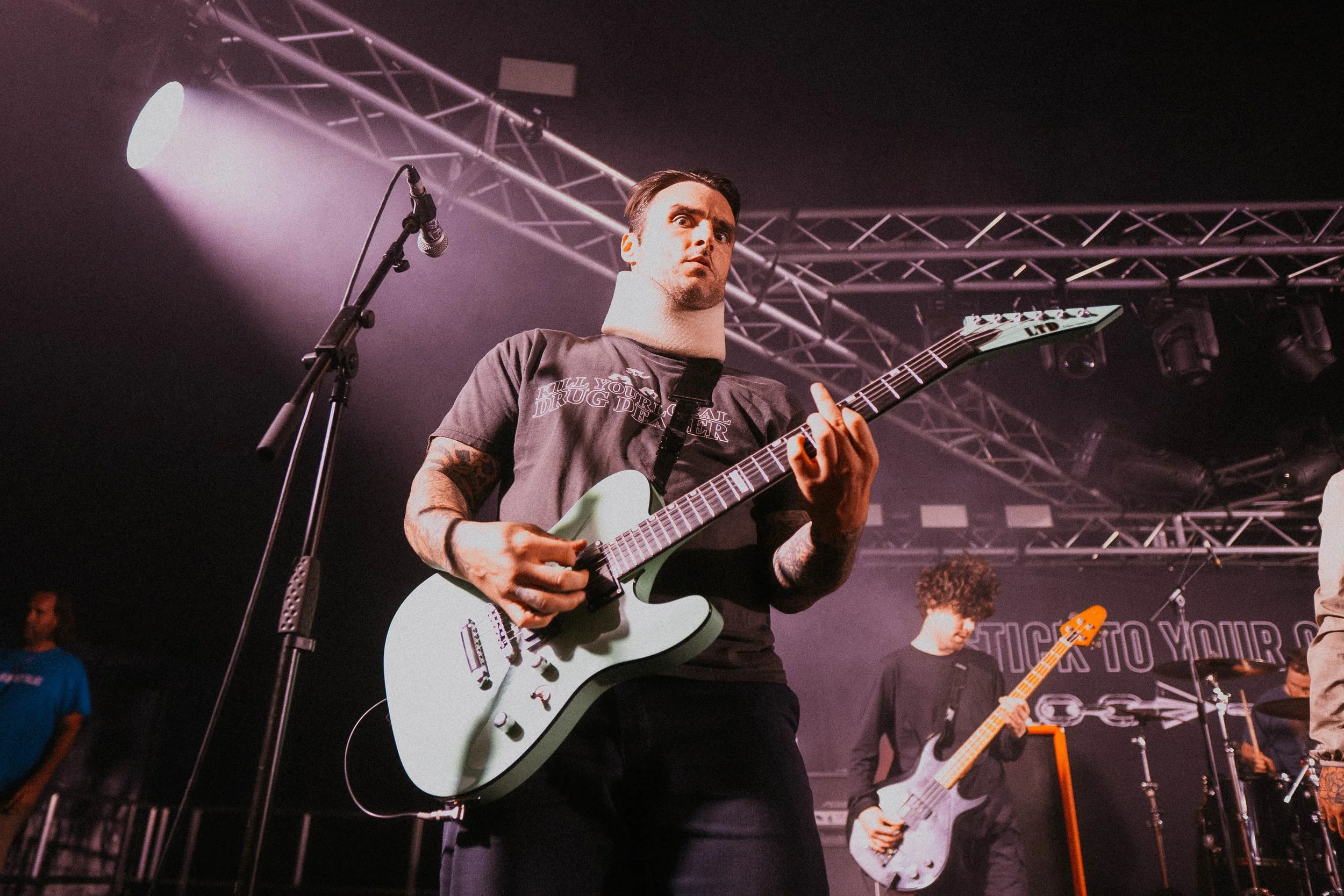 Stick To Your Guns - 2000Trees 2022 -10.jpg