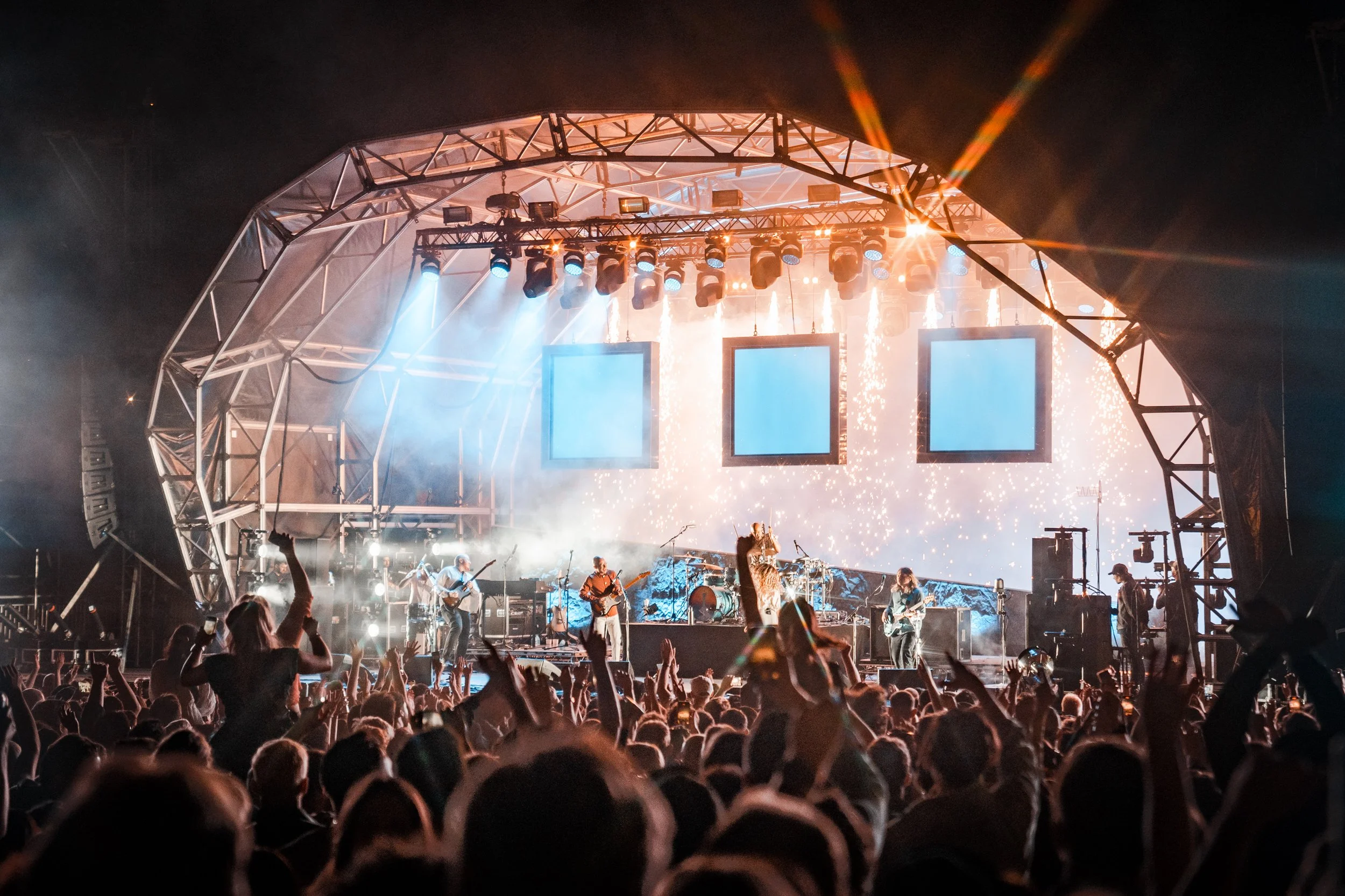 Live Review: Bombay Bicycle Club - South Facing Festival, Crystal Palace Bowl, London 05/08/2022