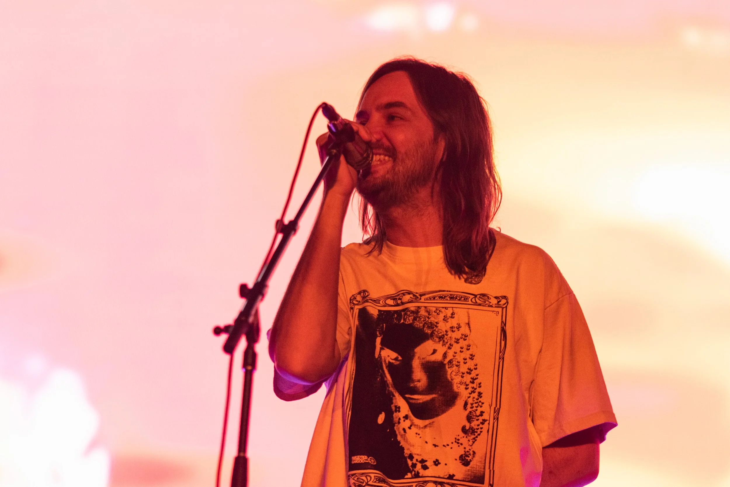 22-08-25-09.TameImpala_SamStrutt_4.JPG