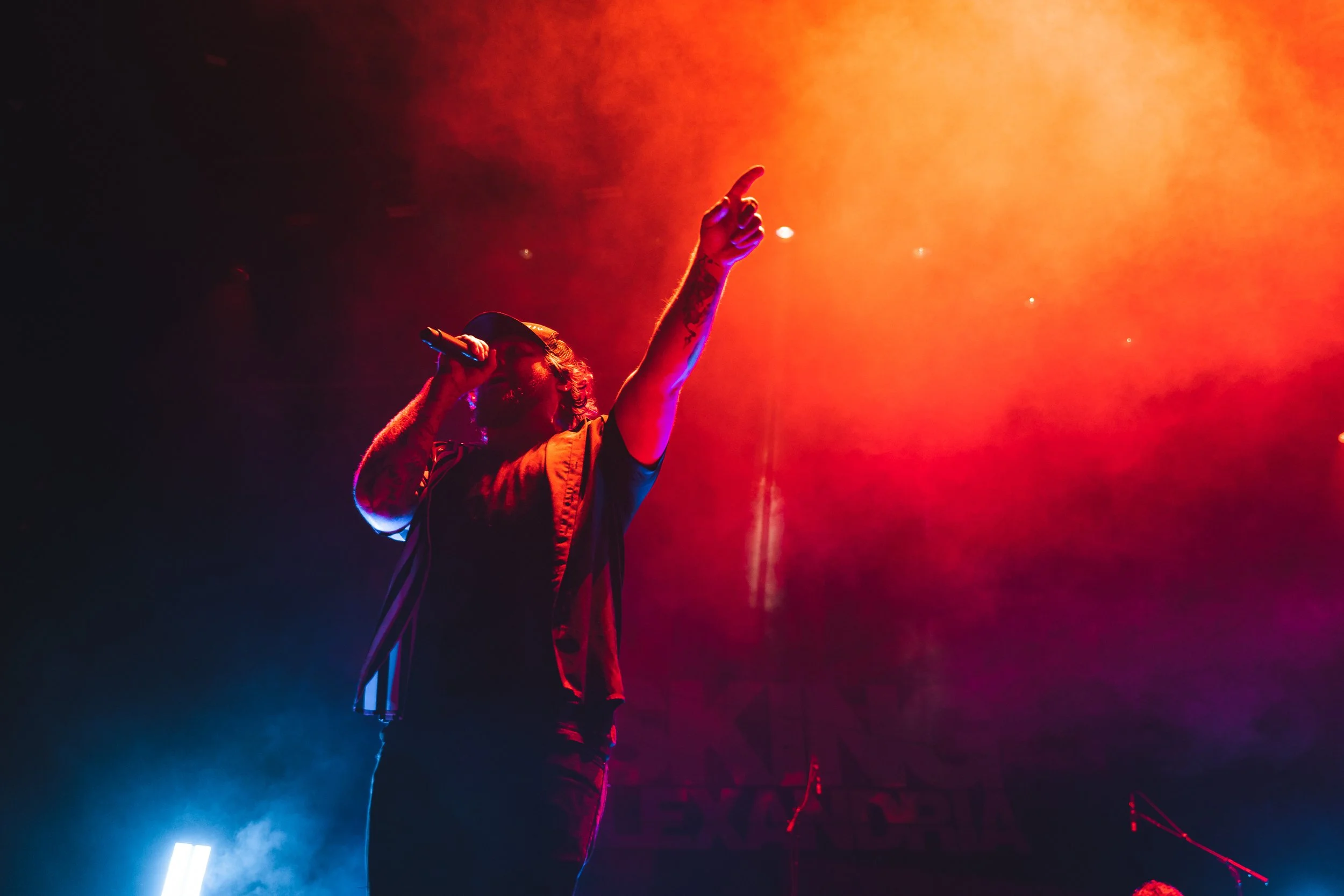Asking Alexandria-02apollo-27-11-22.jpg