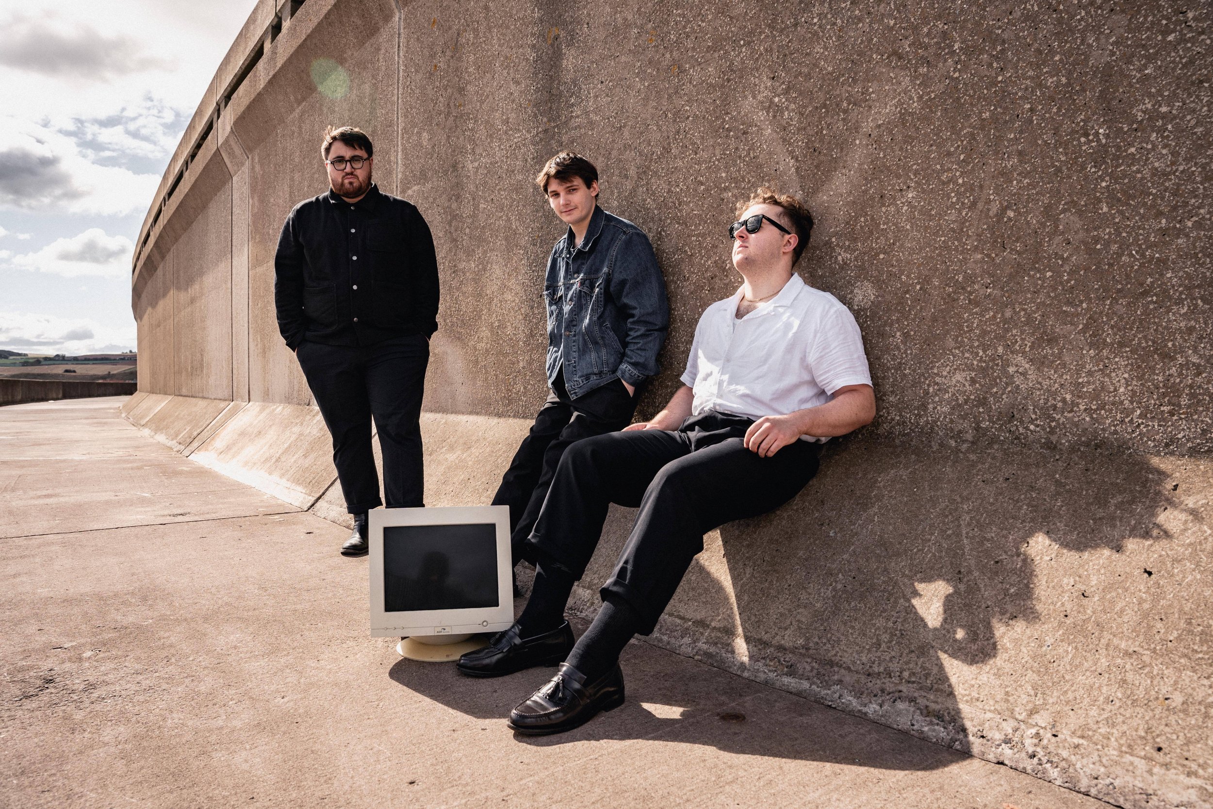 Vistas - 'My Head Feels Strange'