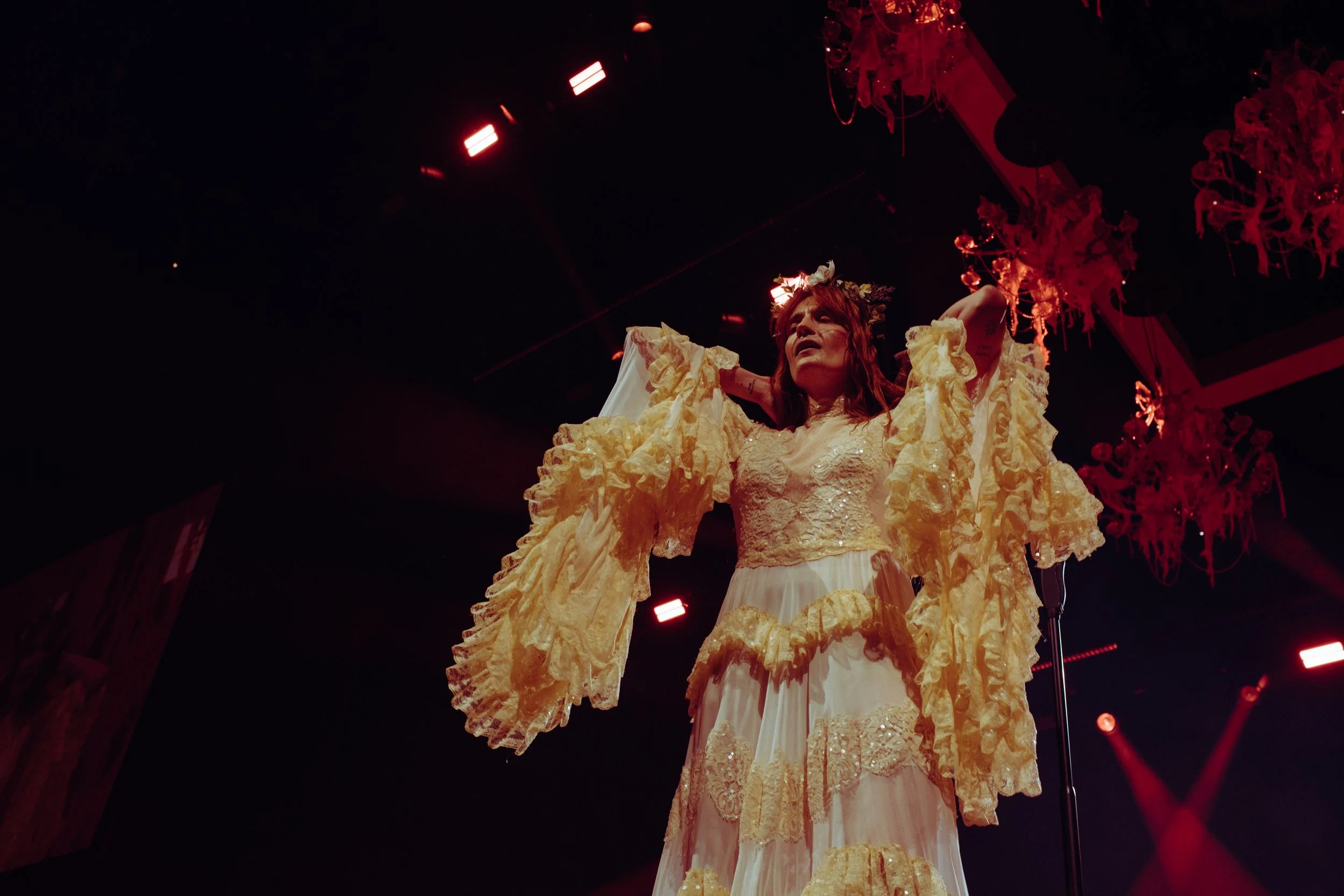 Live Review: Florence &amp; The Machine - AO Arena, Manchester 03/02/2023