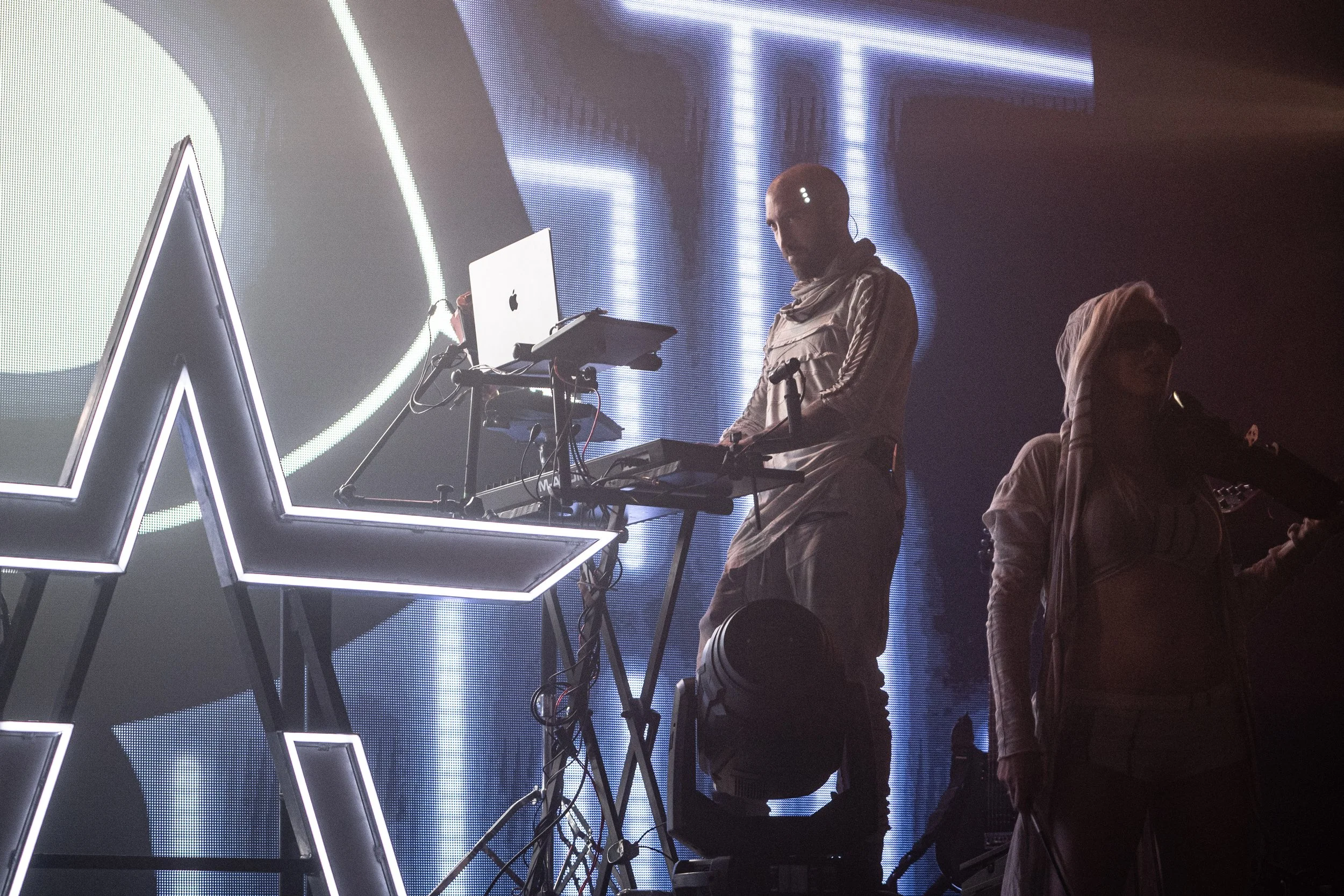 030323-O2KentishTown-Starset-WEB-26.jpg