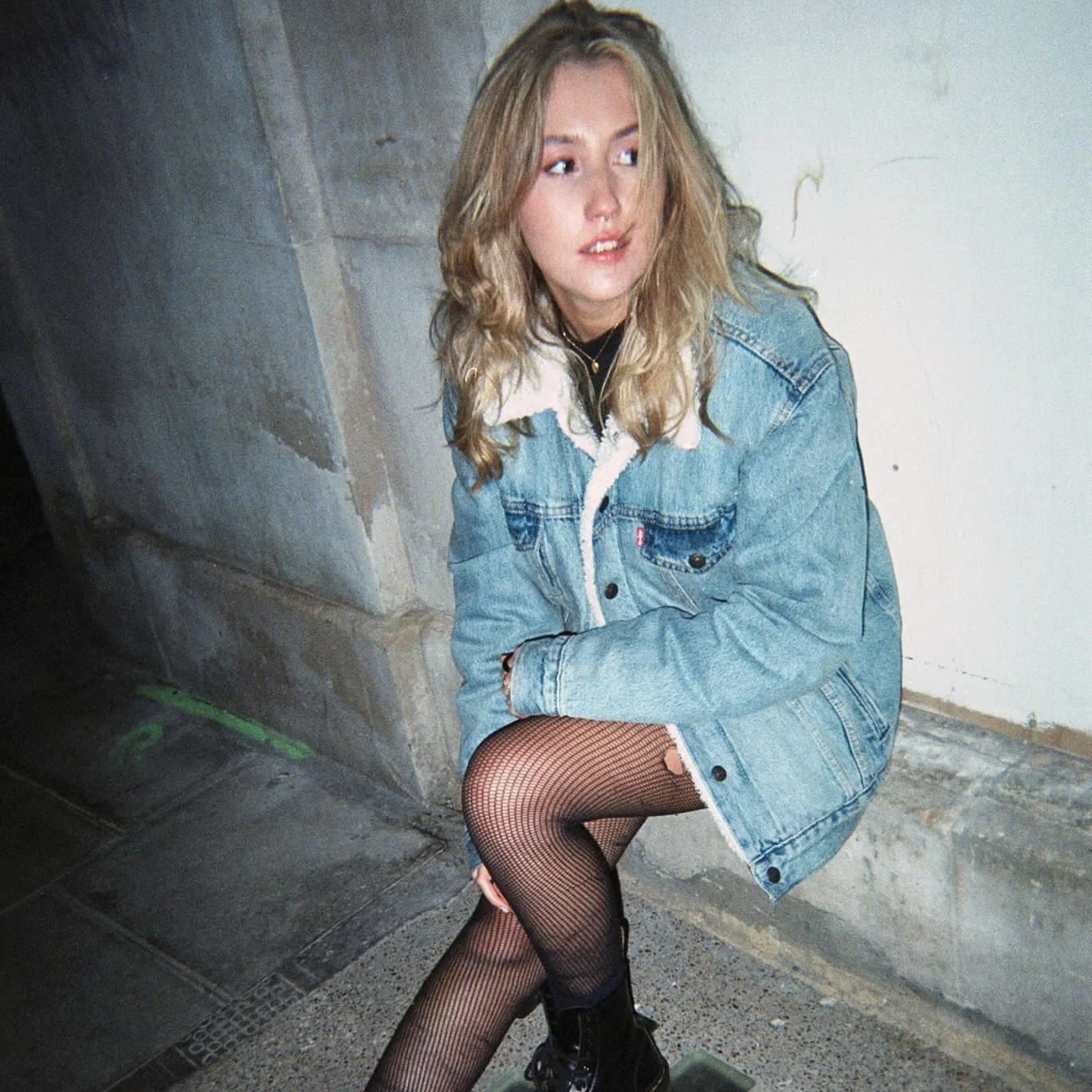 Hannah Grae - 'Hell Is A Teenage Girl'