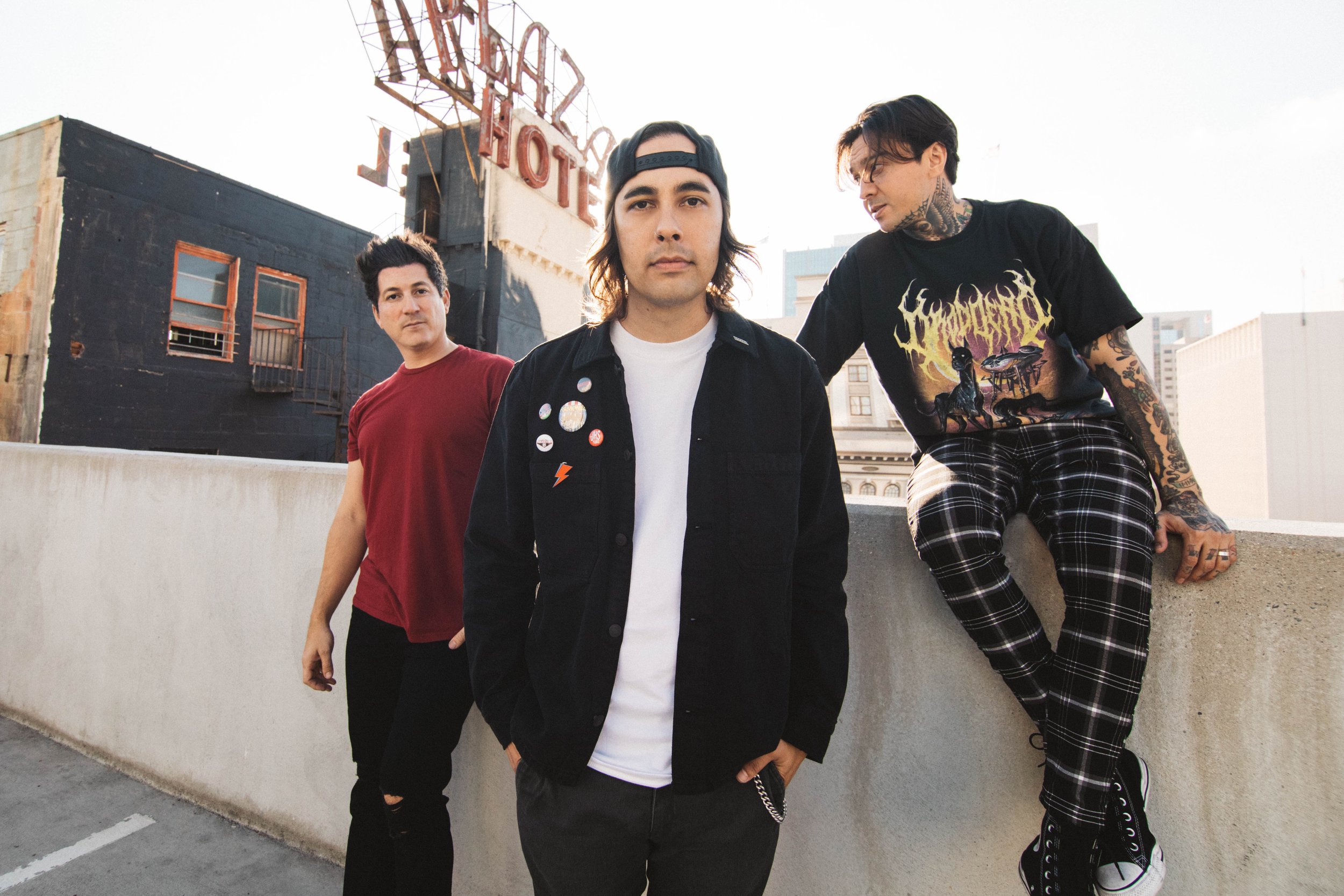 Long Read - the Jaws of Life with Pierce the Veil