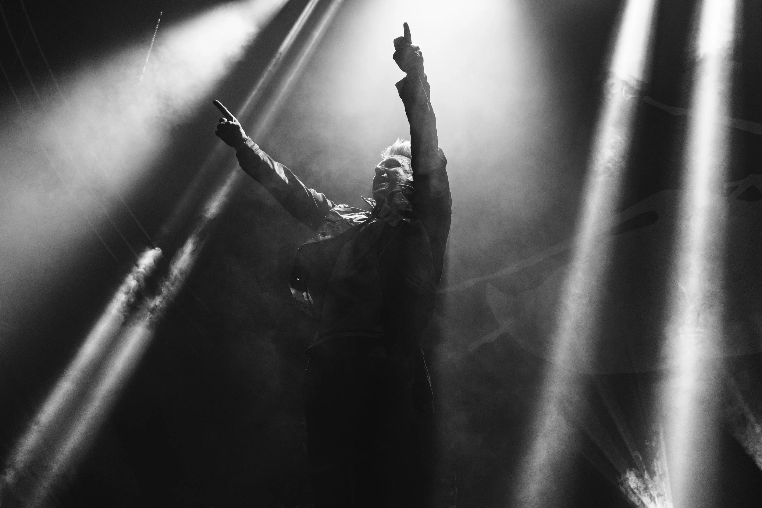 23-03-25.02-PapaRoach_SamStrutt_04.JPG