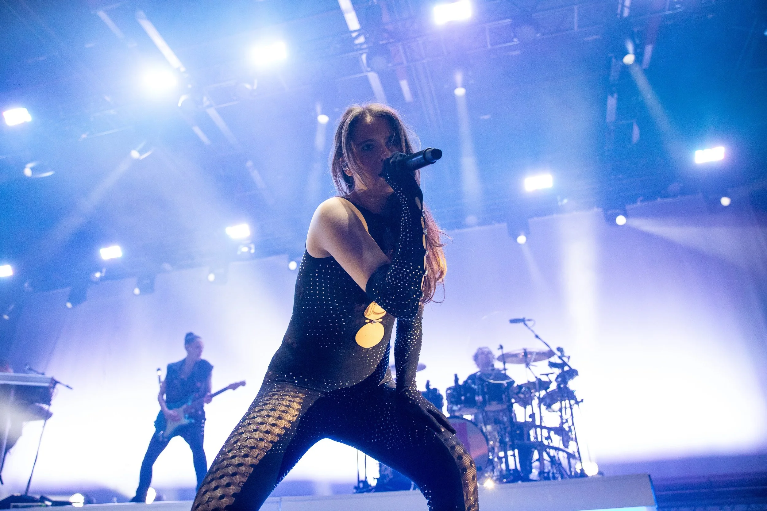 Photo Gallery: Mimi Webb - Victoria Warehouse, Manchester 11/04/2023