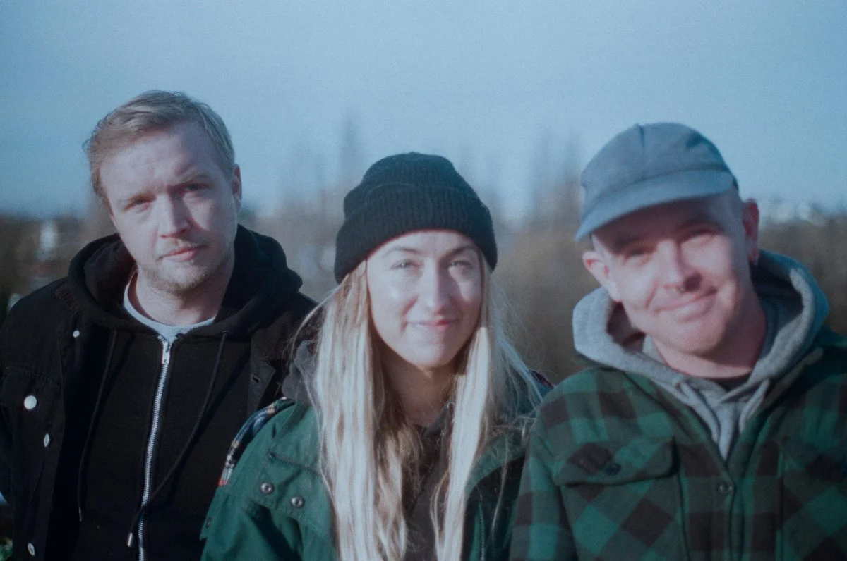 Band Of The Week #234 - Shit Present