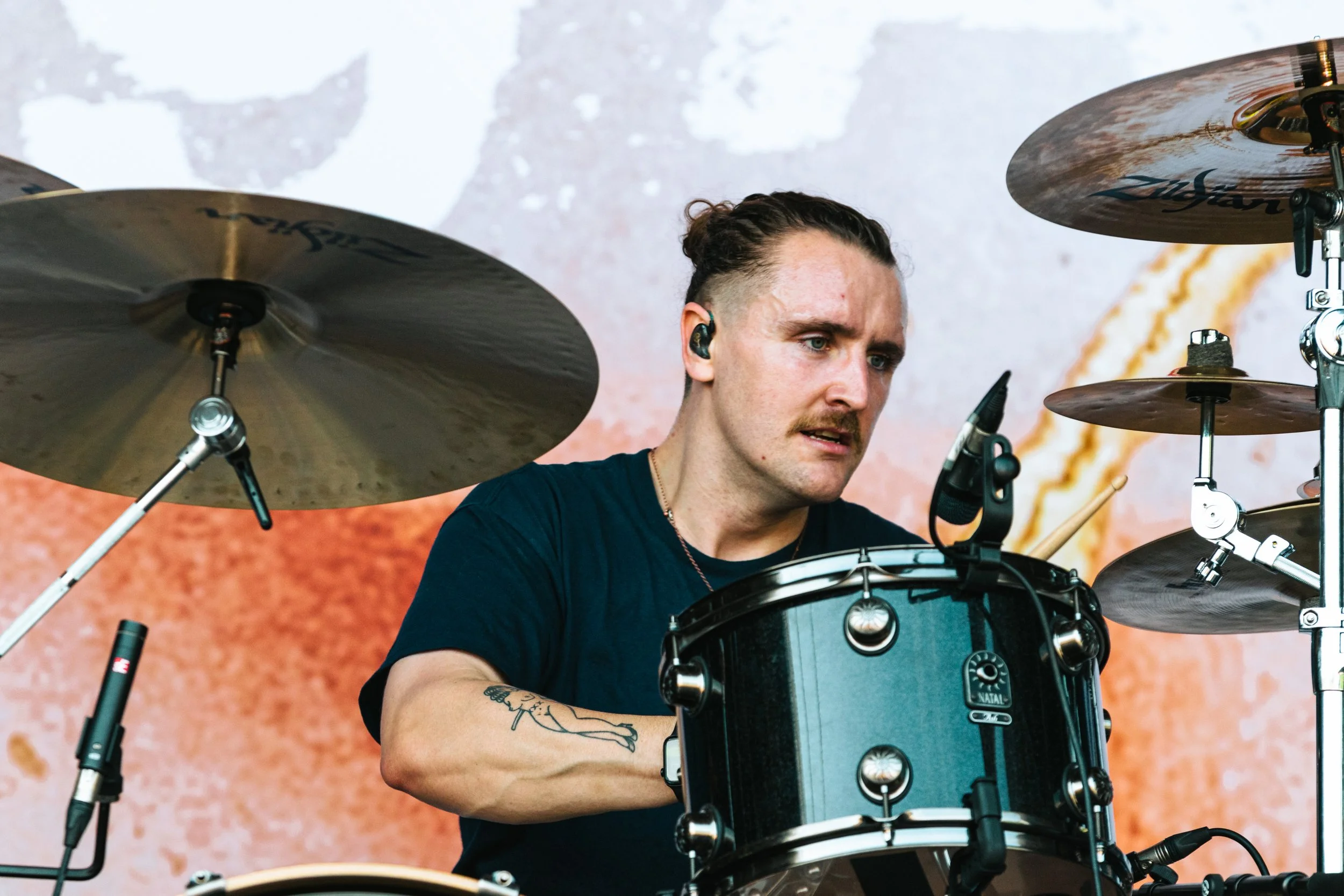 23-05-27.06-Holding Absence_SamStrutt_10.JPG