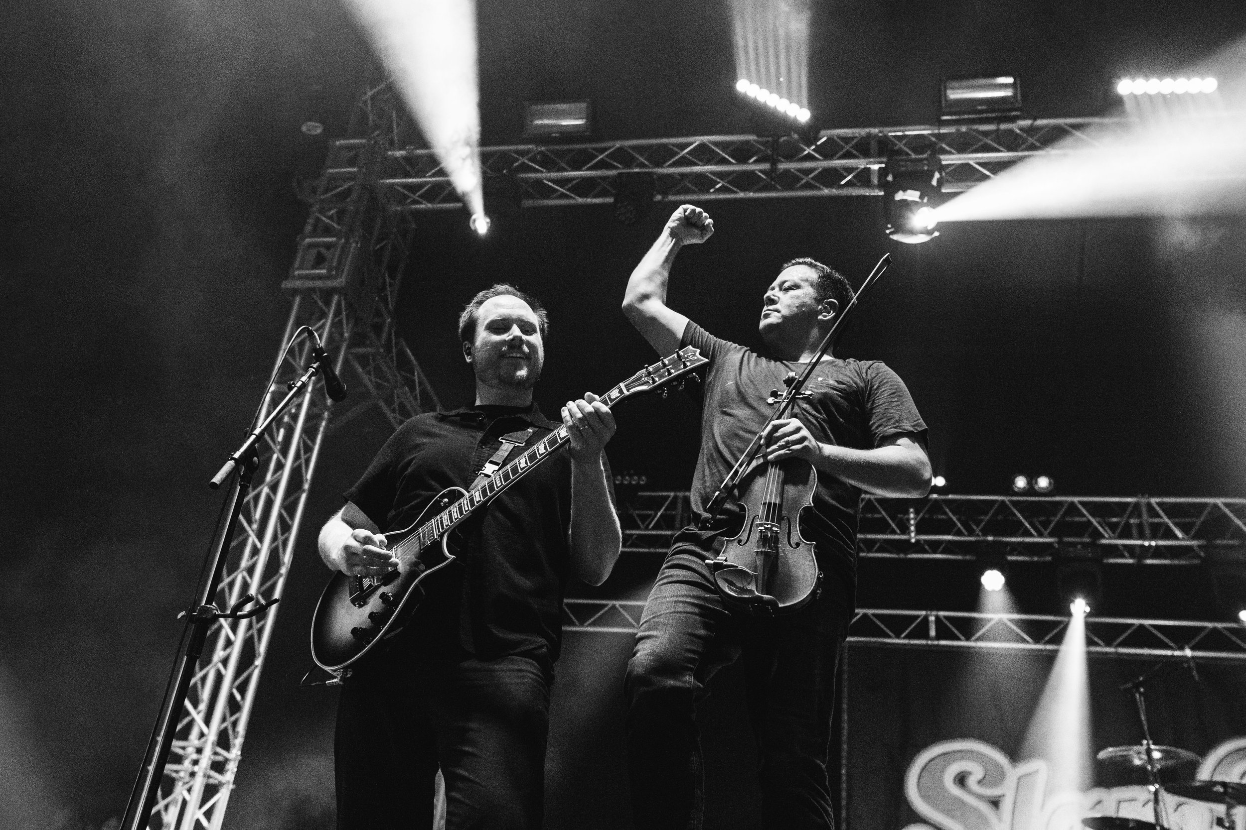 23-05-27.16-Yellowcard_SamStrutt_12.JPG