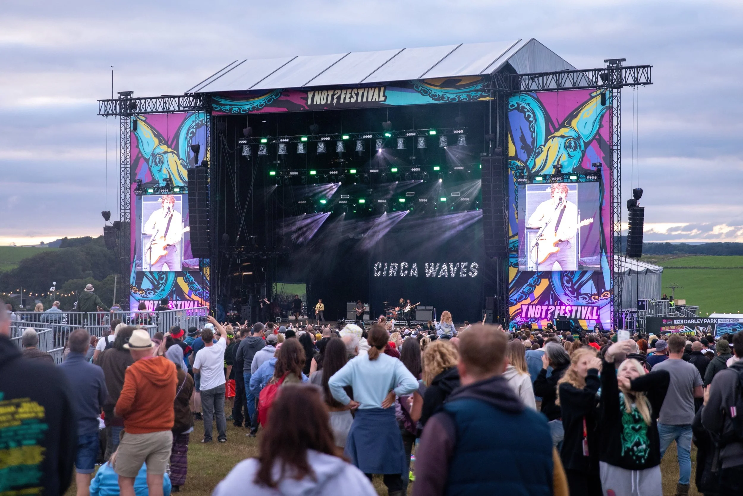 CircaWaves-1.jpg