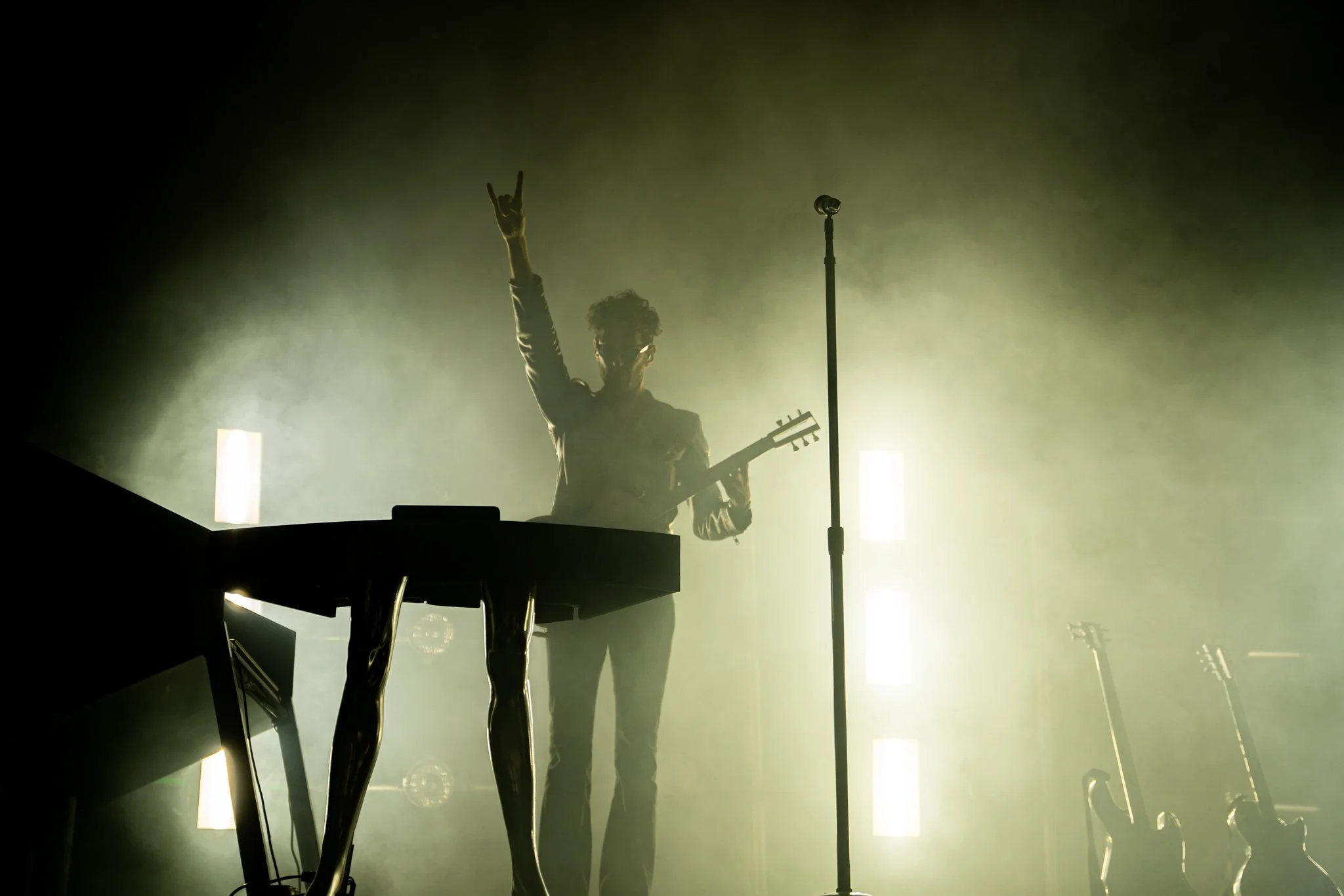 CHROMEO_2480.jpg