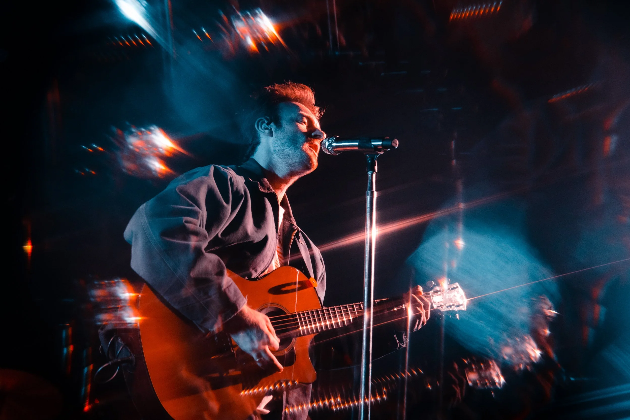 FINNEAS Electric Ballroom-00750.jpg