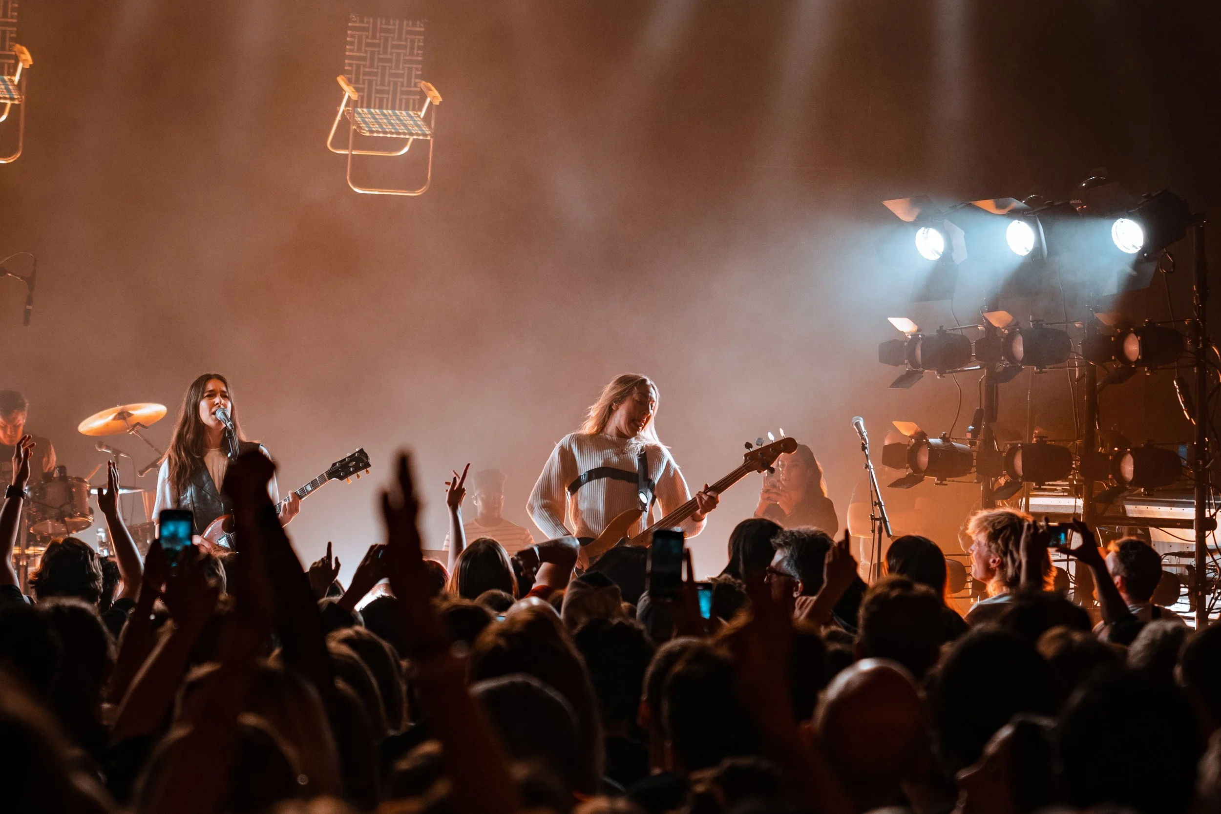 HAIM O2 Shepherd's Bush Empire-01956.jpg