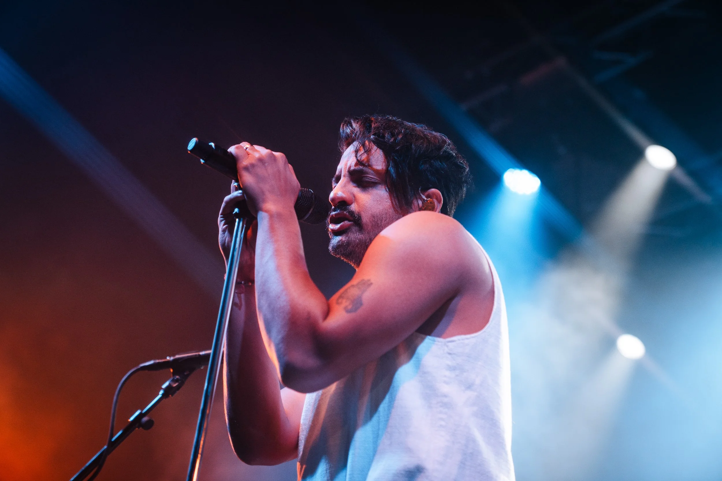 Young the Giant Electric Brixton-09480.jpg