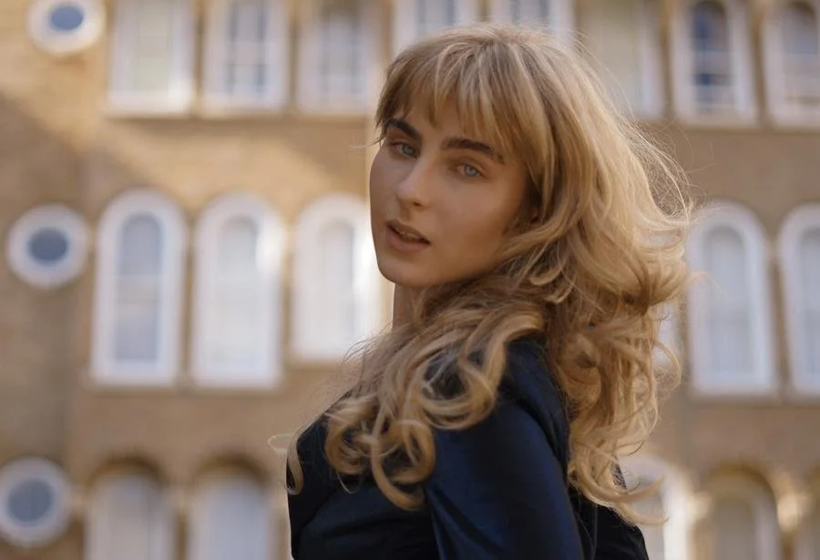 Mary Middlefield - 'Heart's Desire'