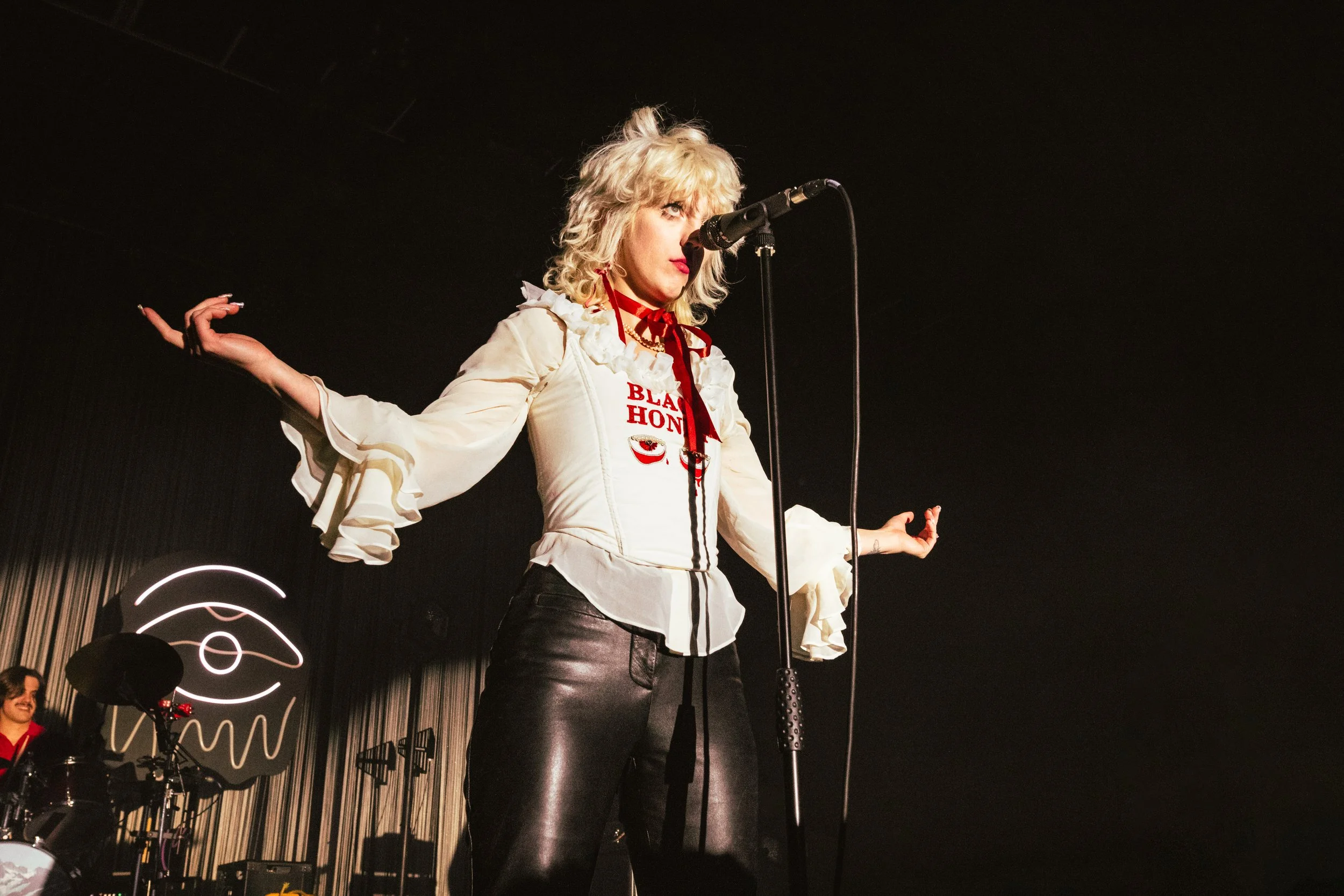 24-02-14.04.BlackHoney_SamStrutt_-01.JPG