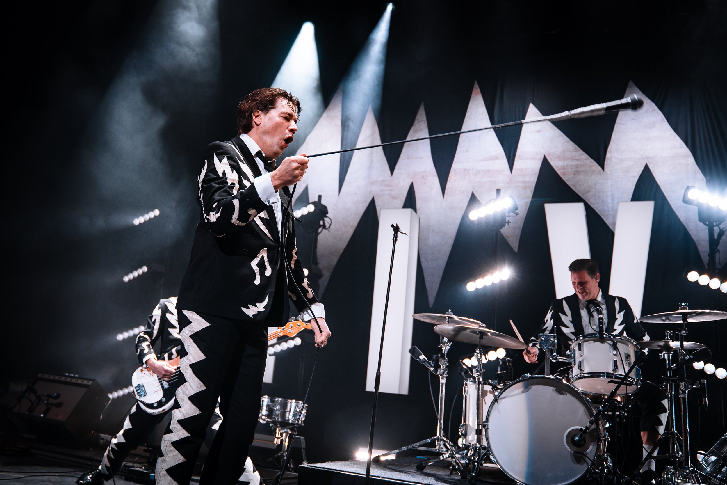 The Hives Eventim Apollo-07890.jpg