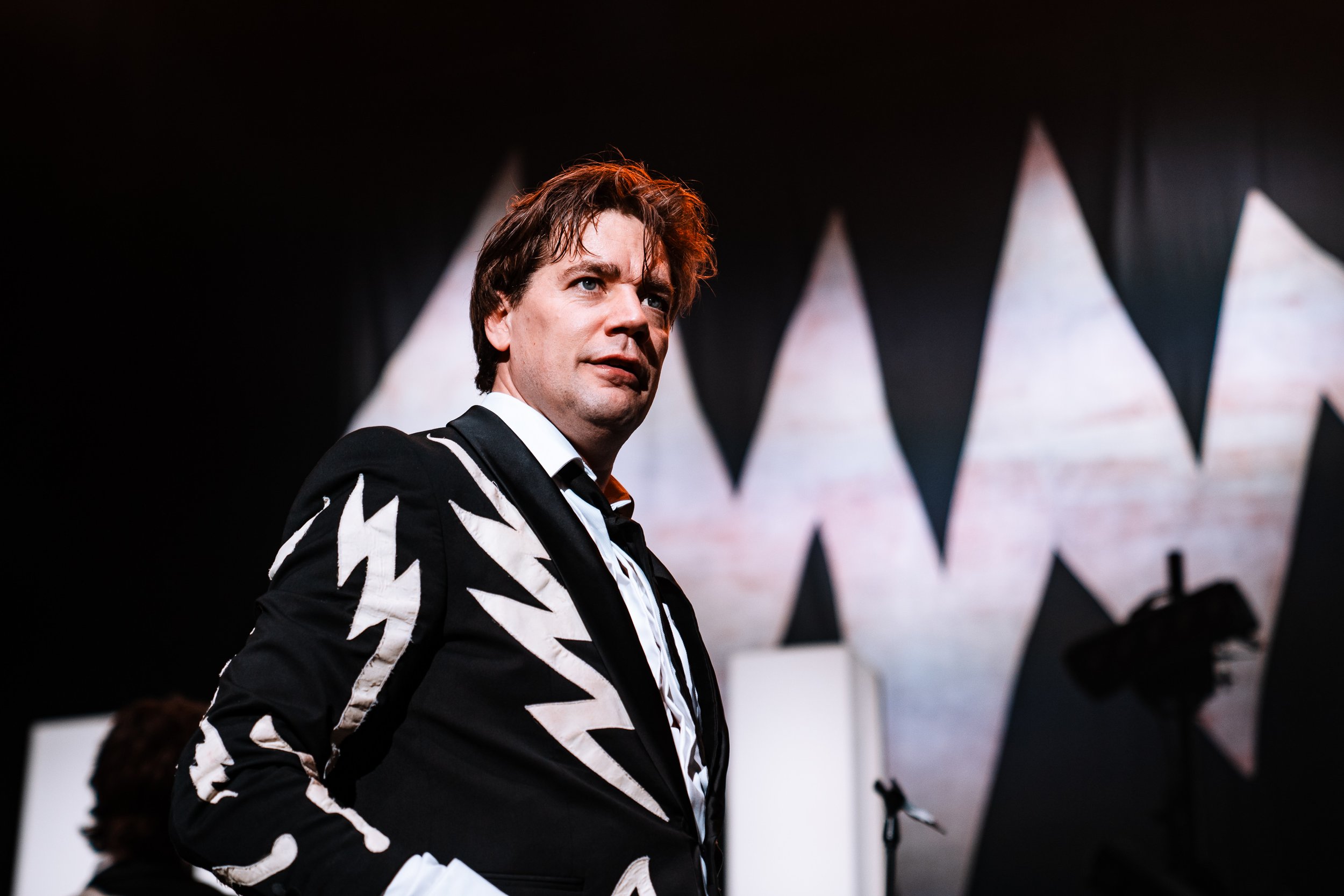 The Hives Eventim Apollo-08216.jpg