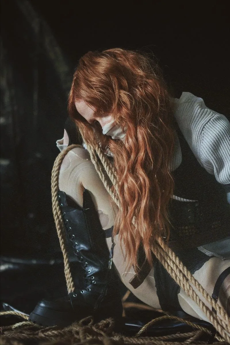 Lizzy Farrall - 'MadHotel'