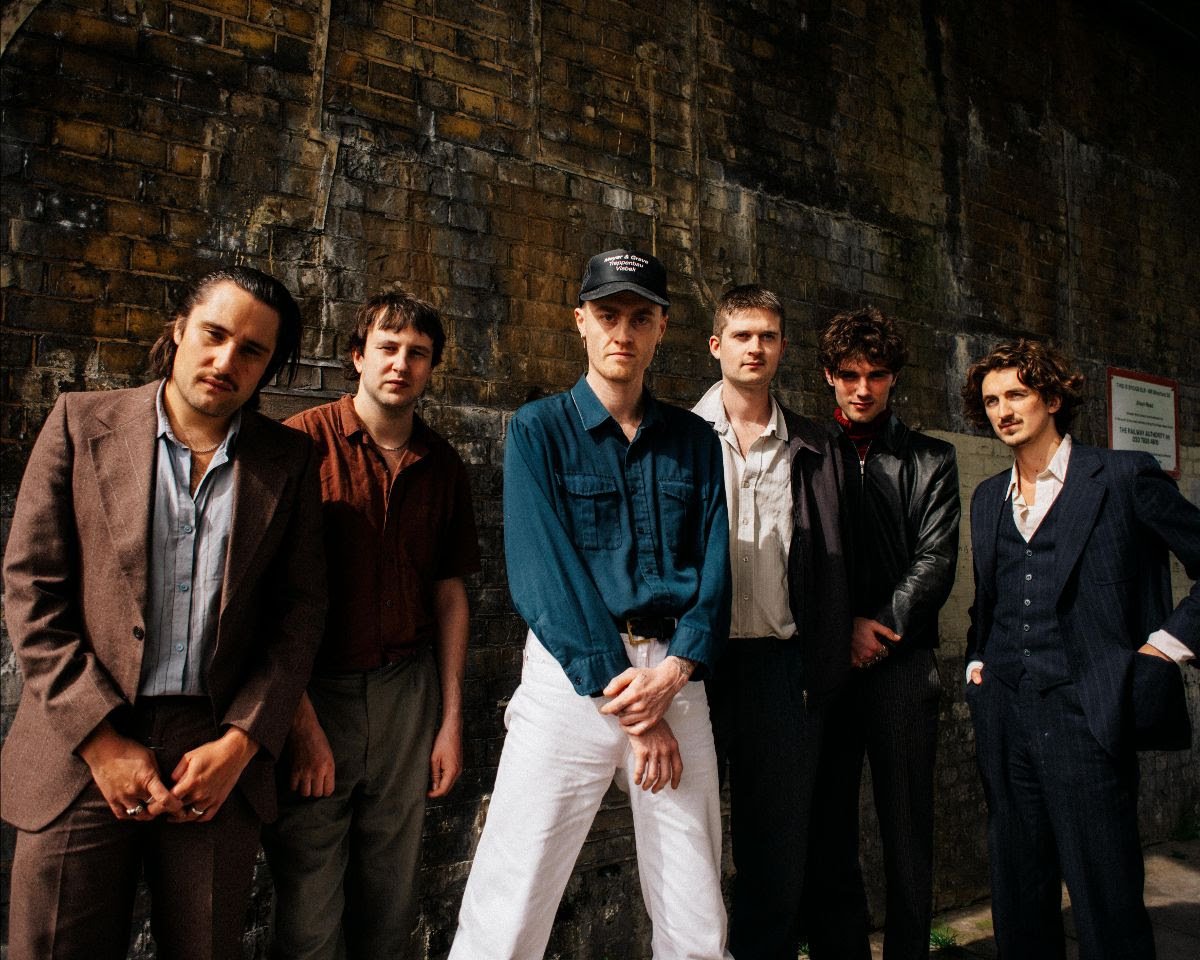 Opus Kink - 'I Wanna Live With You'