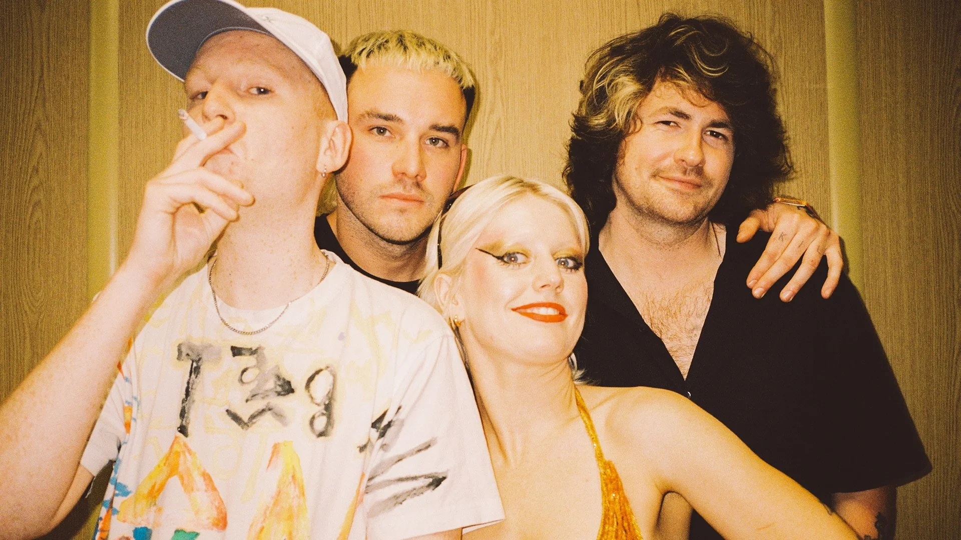 Amyl &amp; The Sniffers - 'U Should Not Be Doing That'