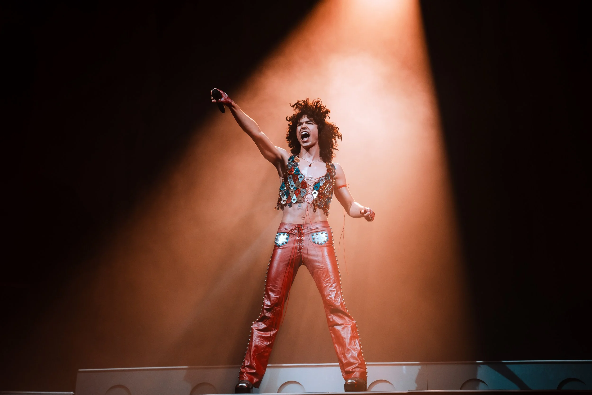 Photo Gallery: Conan Gray - Wembley Arena 10/11/2024