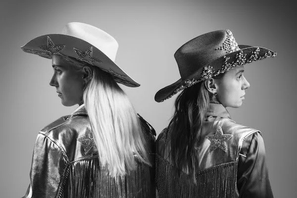 Julien Baker &amp; TORRES - ‘Sugar In The Tank’