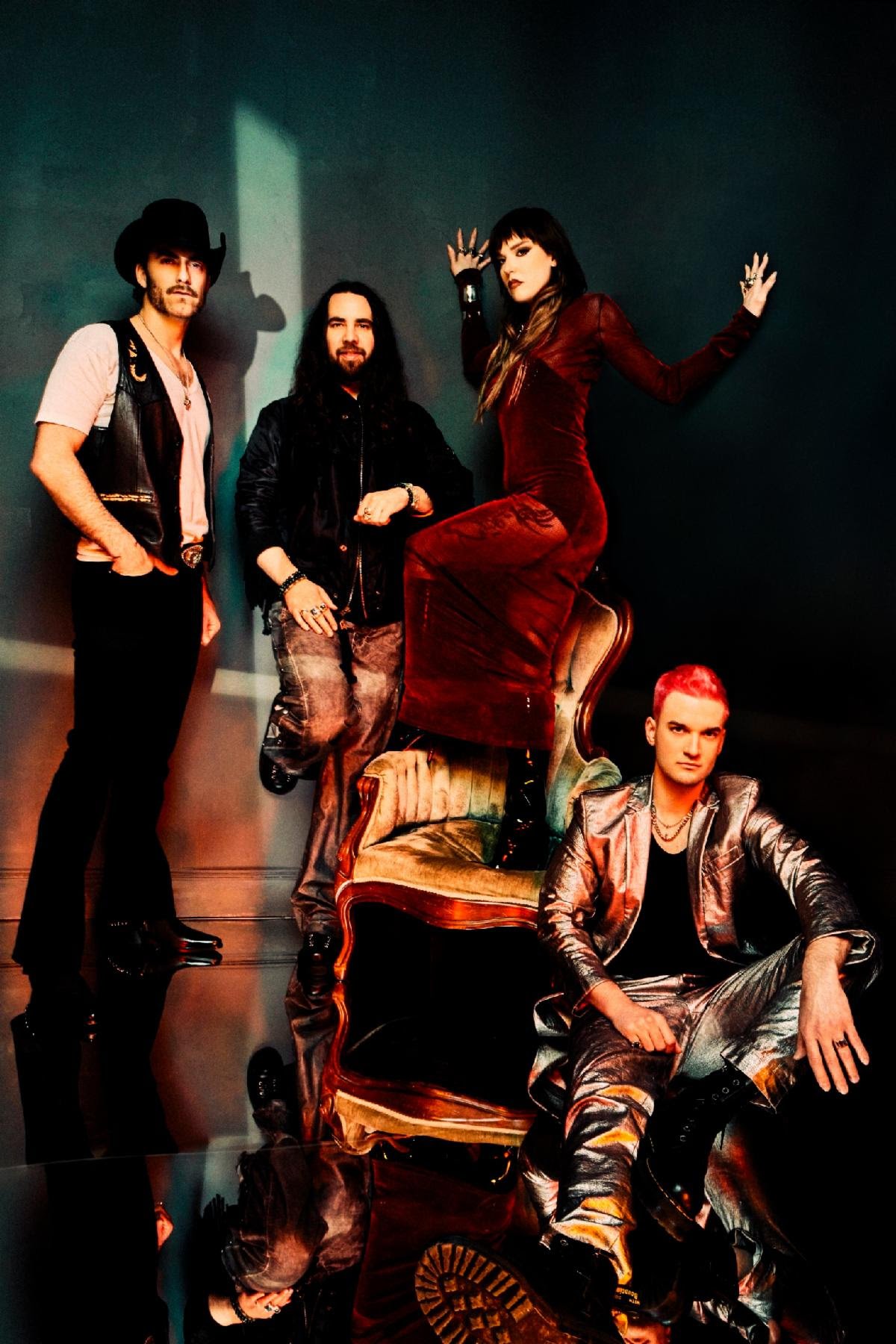 Halestorm - 'Darkness Always Wins'