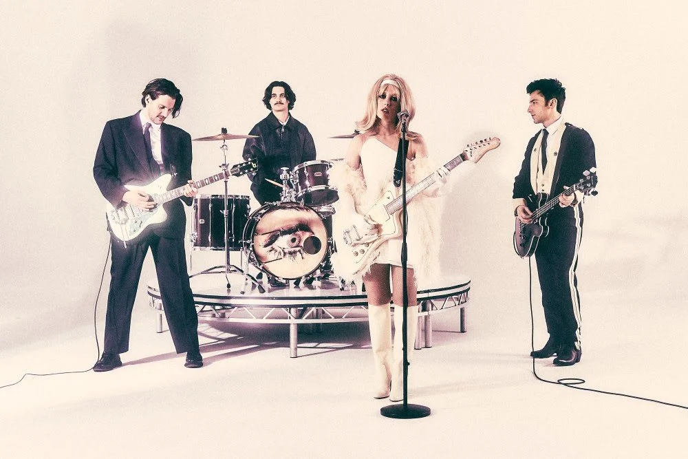 Black Honey - 'Shallow'