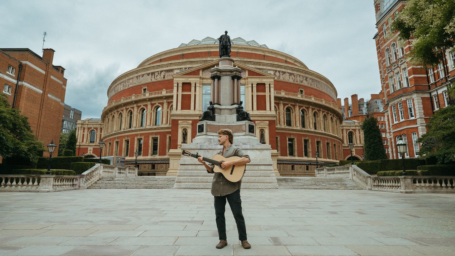 Long Read // Ziggy Alberts about 'New Love' and staying healthy on tour