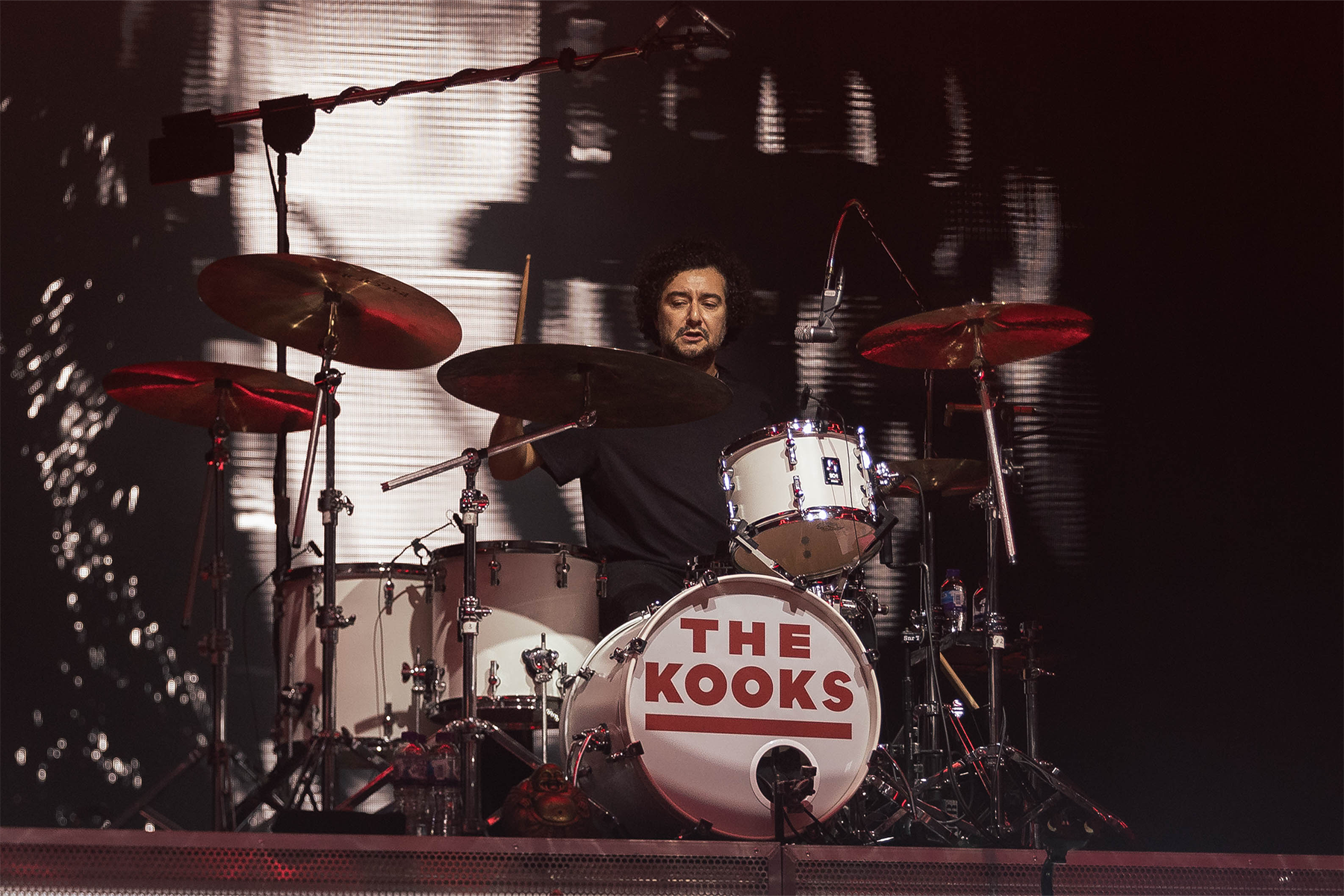 WTHB_The Kooks_20251011-6.png
