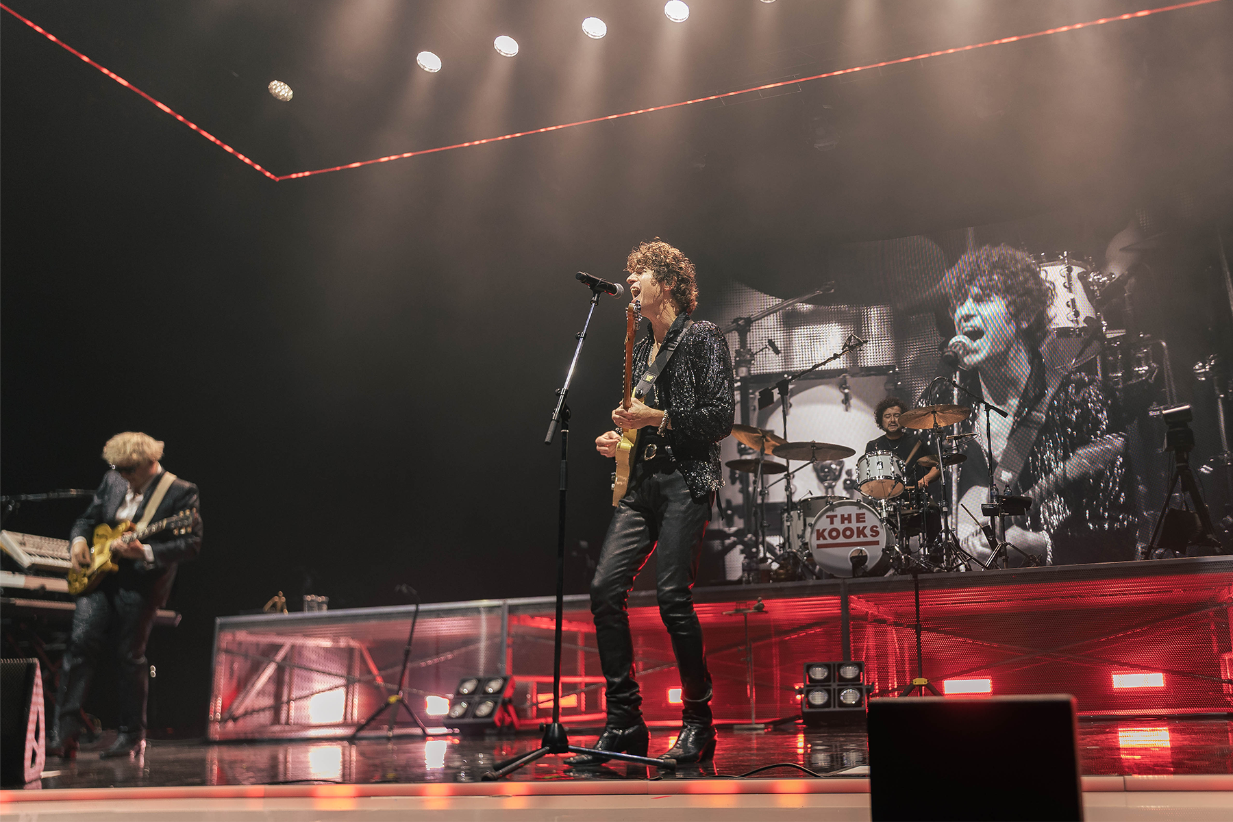 WTHB_The Kooks_20251011-8.png