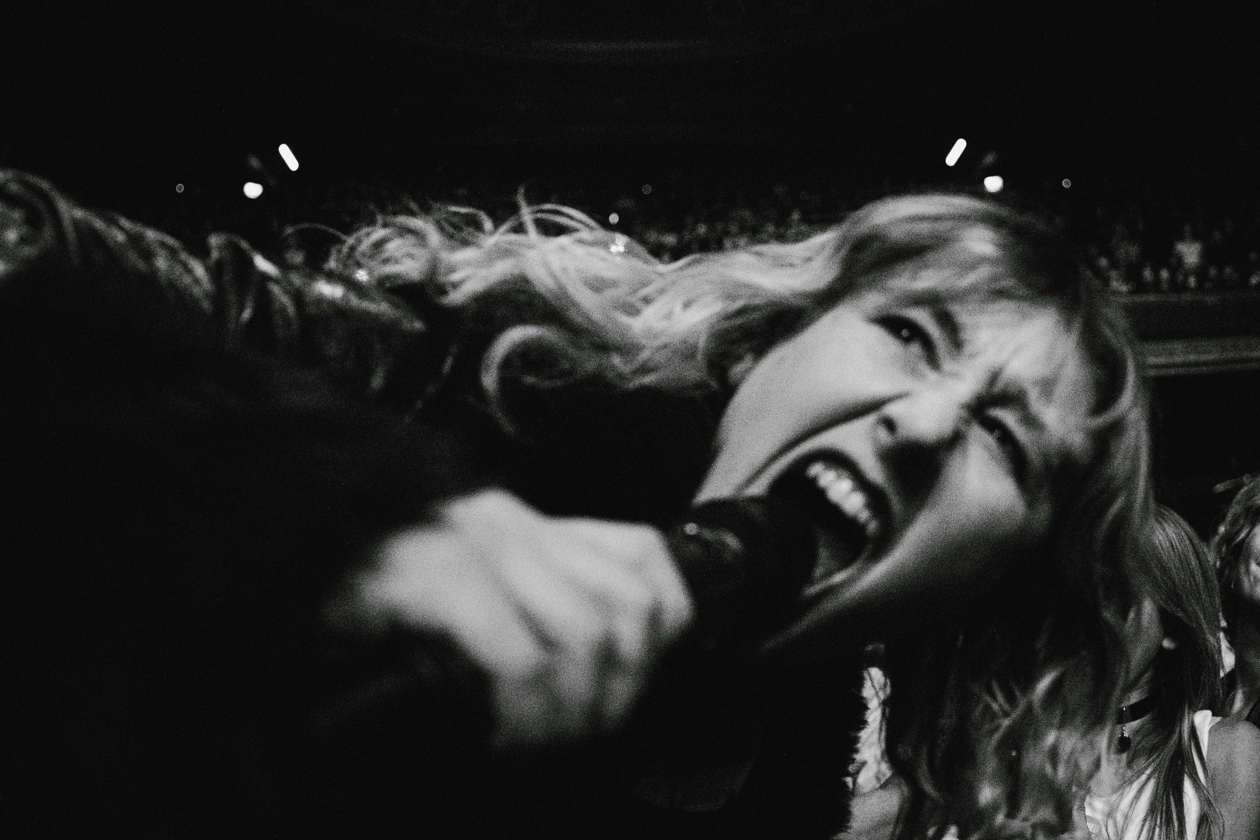 Live Review: Lambrini Girls - O2 Forum Kentish Town, London 19/11/2025