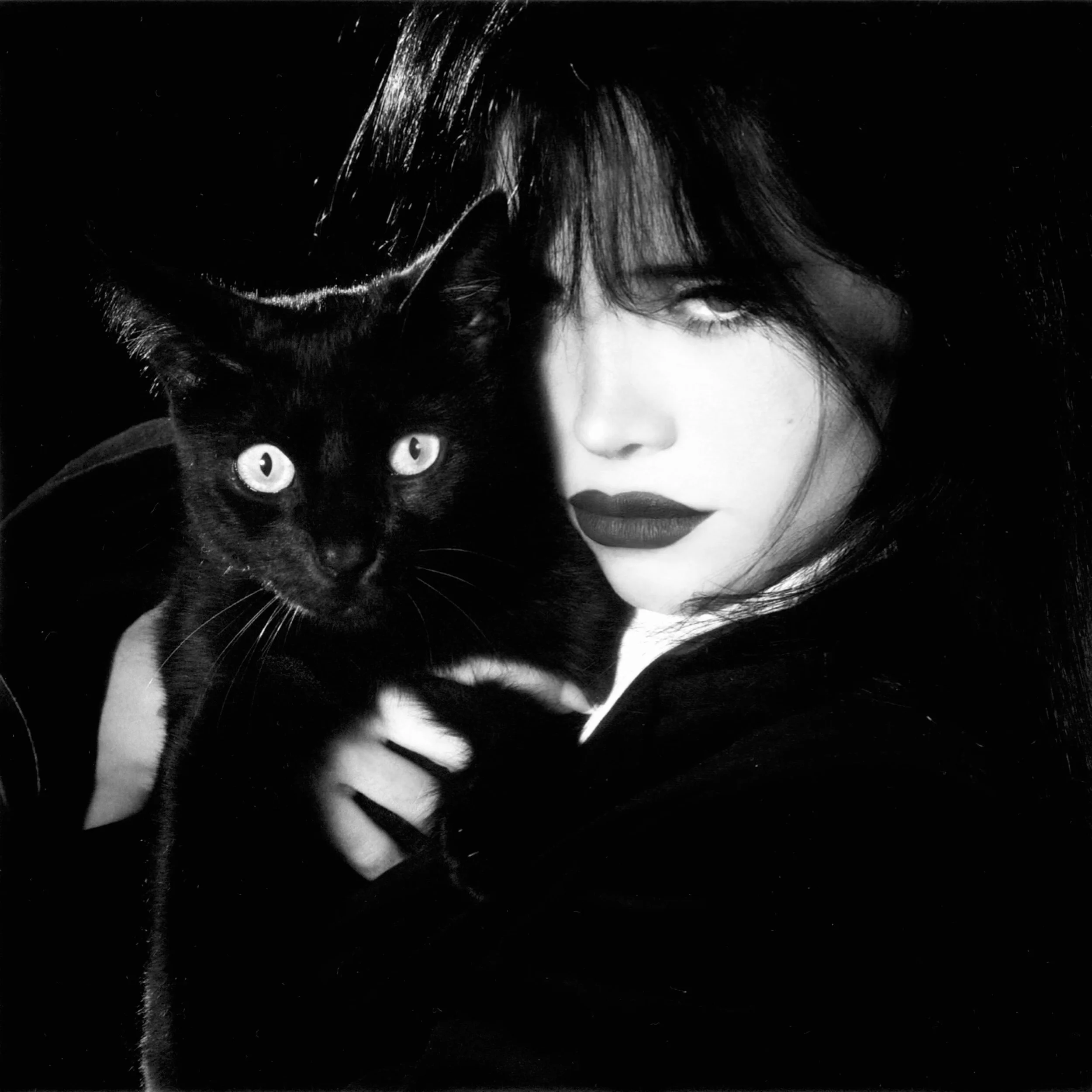 EP Review: Nessa Barrett - ‘Jesus Loves a Primadonna’