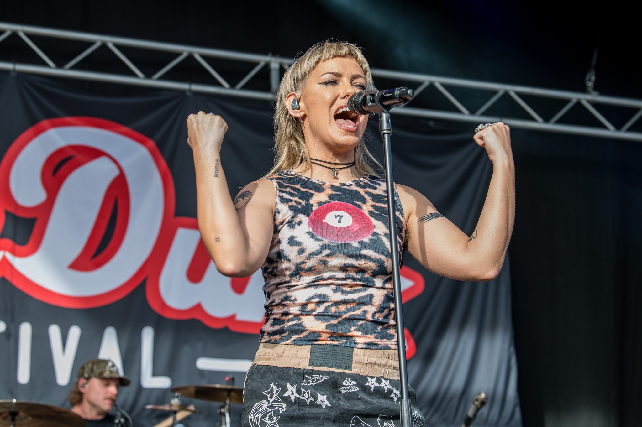 JKPhoto-SDFS26-TonightAlive-2.jpg