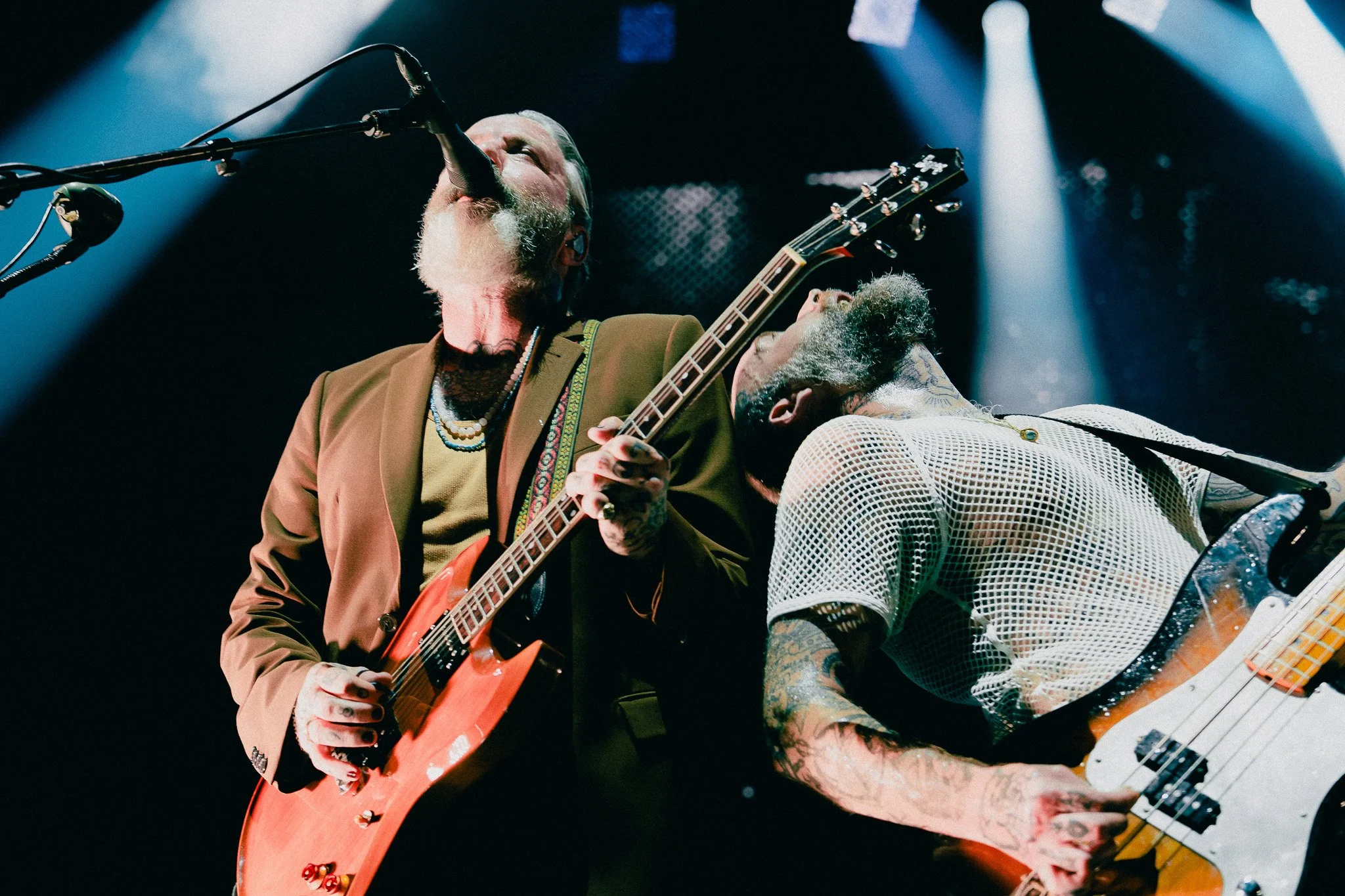 ALEXISONFIRE-3.jpg
