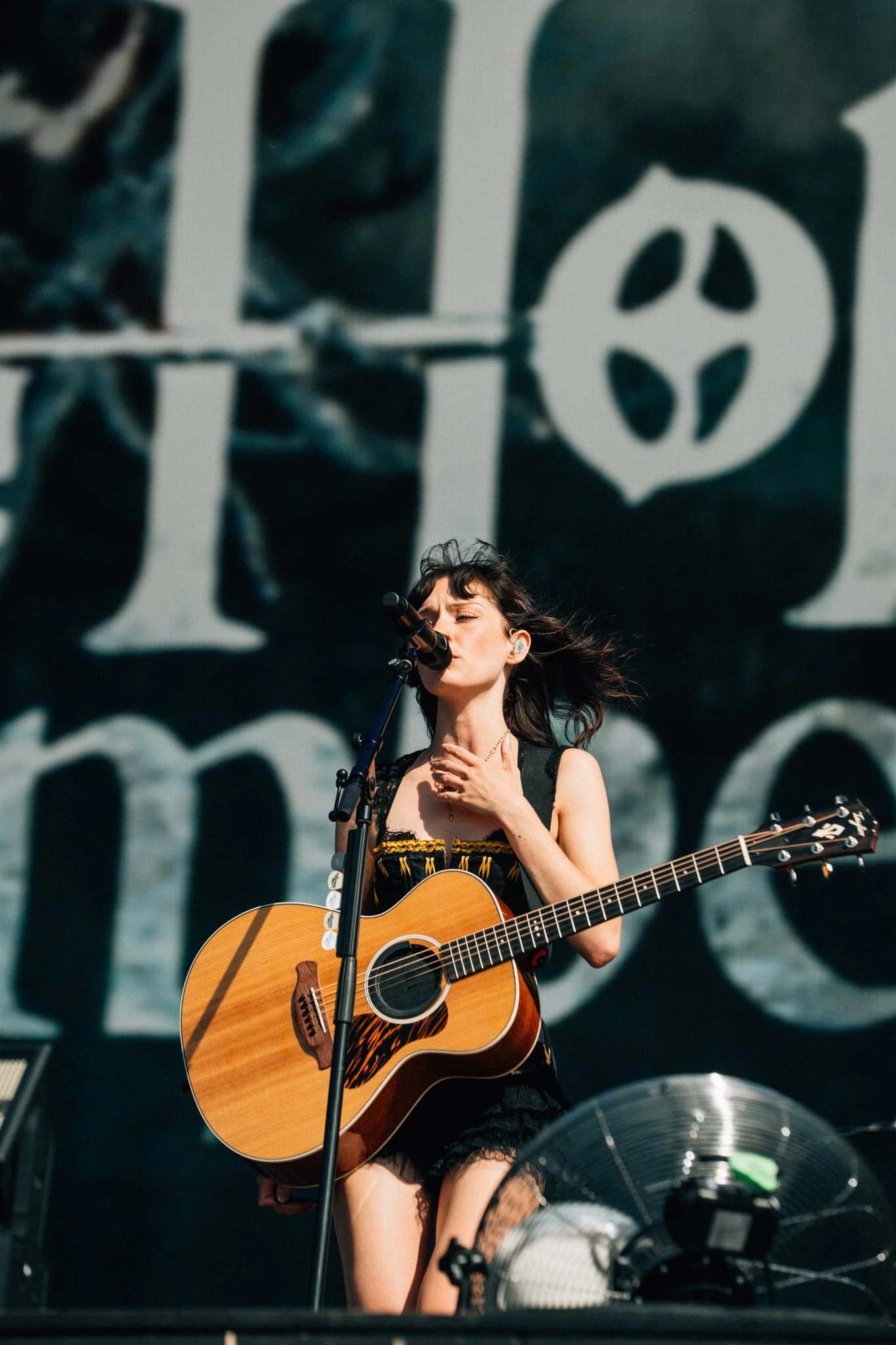 2026_BST_MUMFORD AND SONS_HOLLY HUMBERSTONE_@BETHANMILLERCO-2.jpg