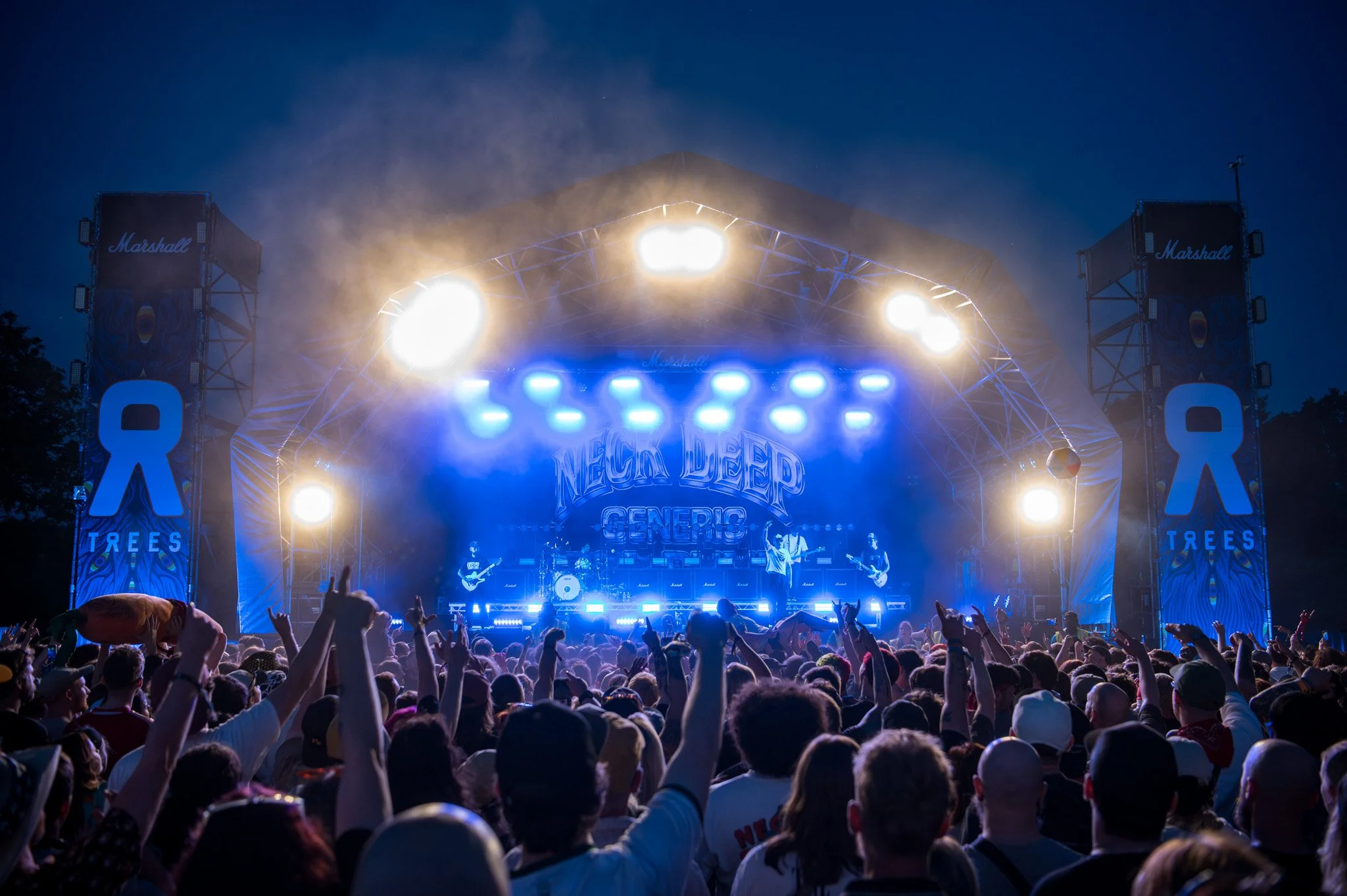 JKPhoto-Trees26-NeckDeep-S-10.jpg