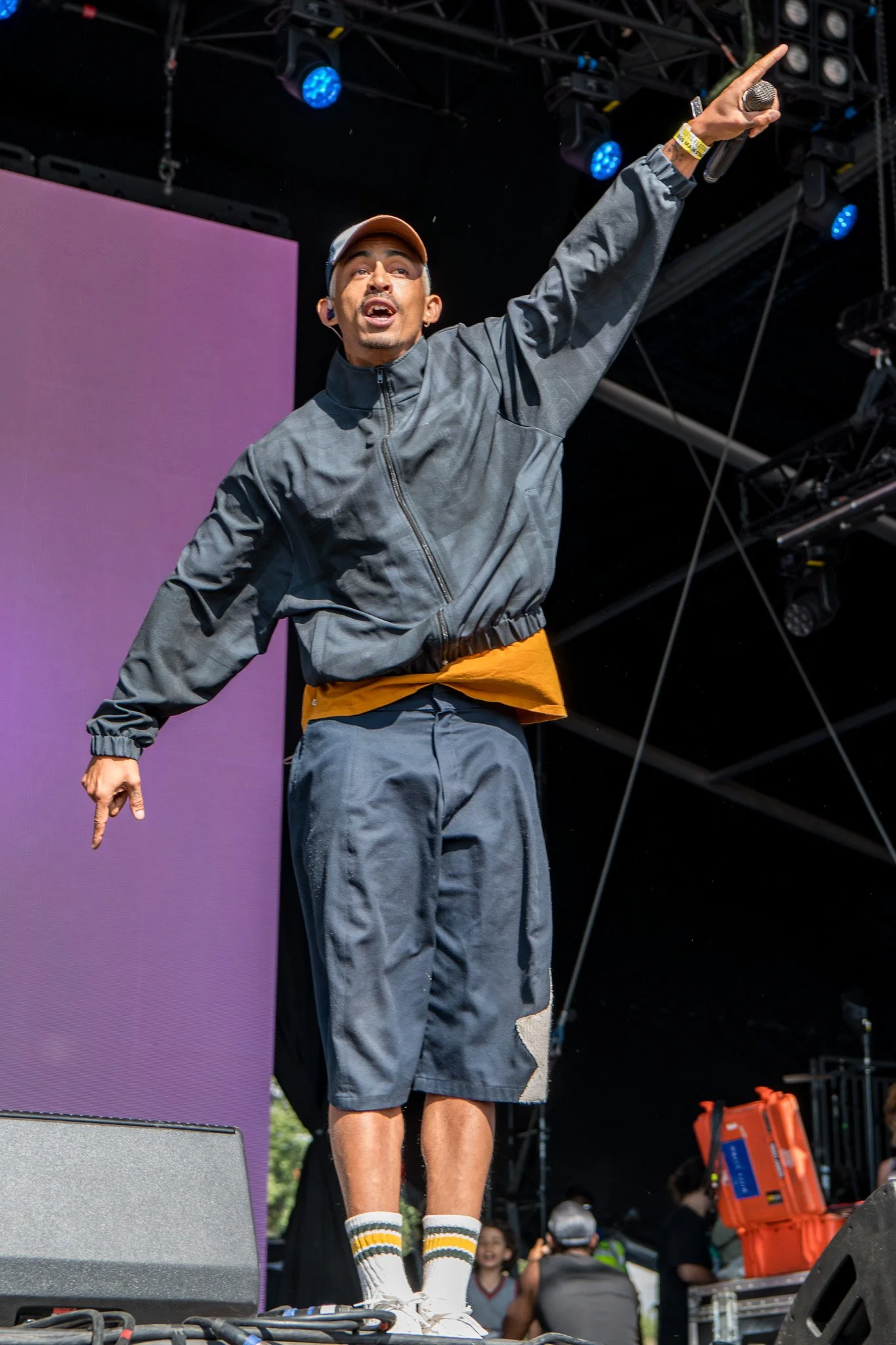 JKPhoto-Truck26-RizzleKicks-S-02.jpg