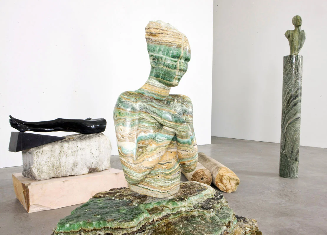 Photographer Amanda Charchian selects artist Vanessa Beecroft