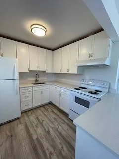 945Rollins_1.jpg