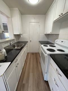1956 Ivy St. #3, San Mateo.