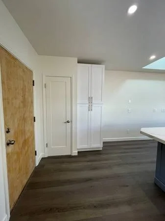 448VillaTerrace_7.jpg