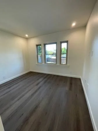 448VillaTerrace_14.jpg