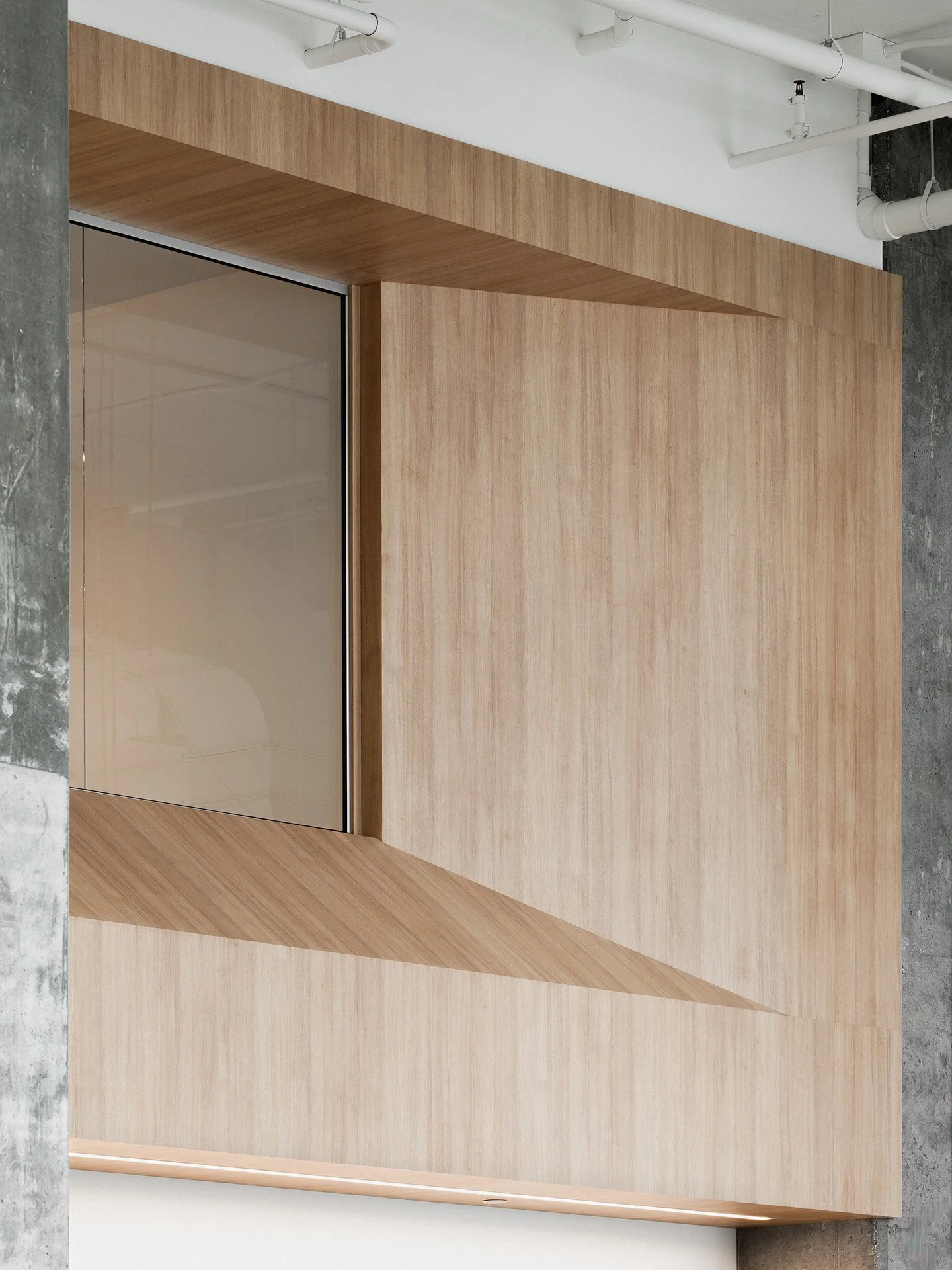 Aménagement commercial à Brossard par DESK architectes