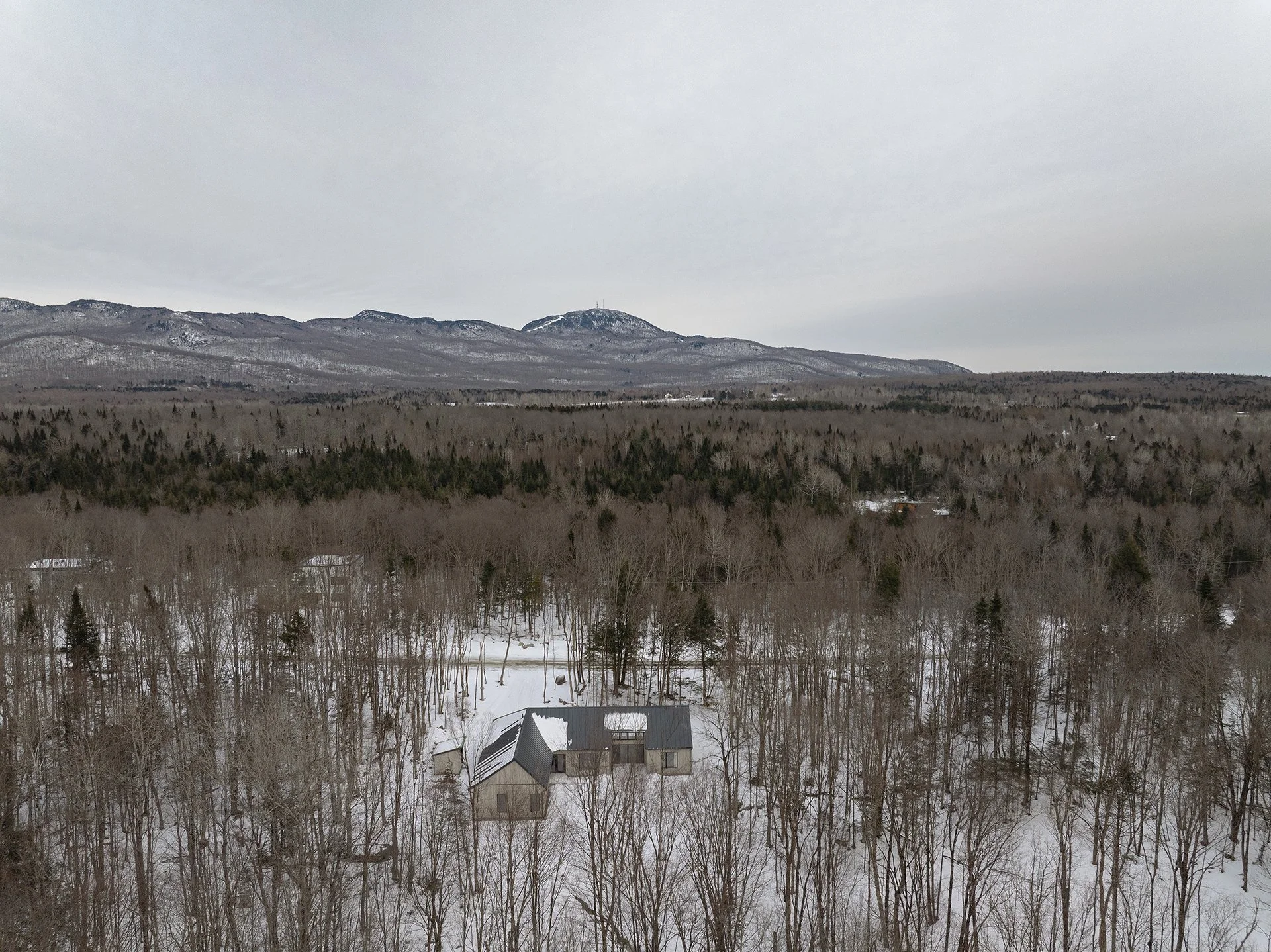Maison architecturale par DESK architectes Eastman